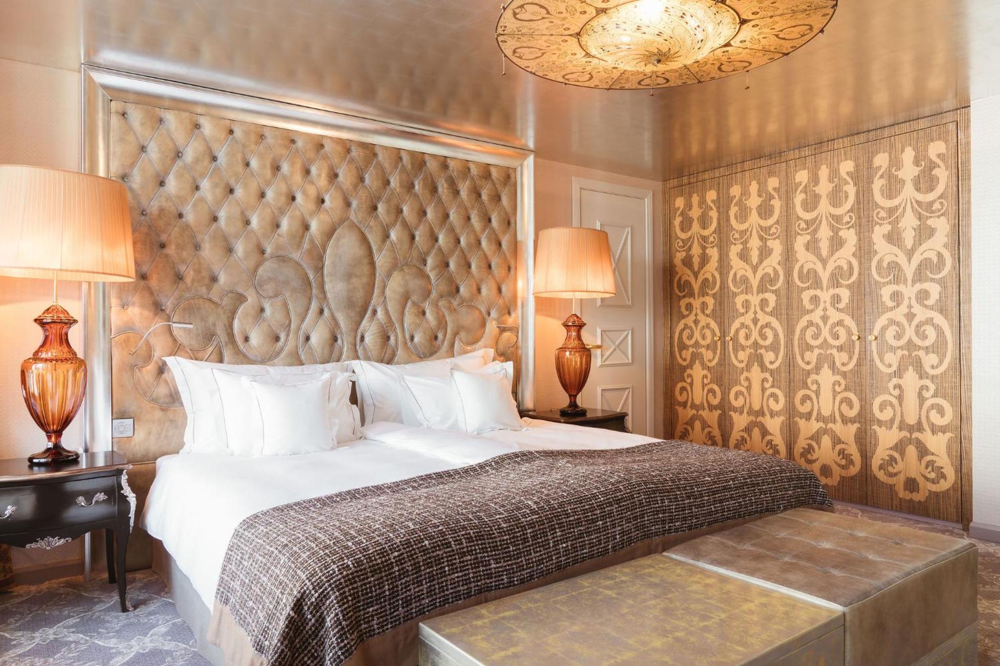 Carlton Suite with Lake View 