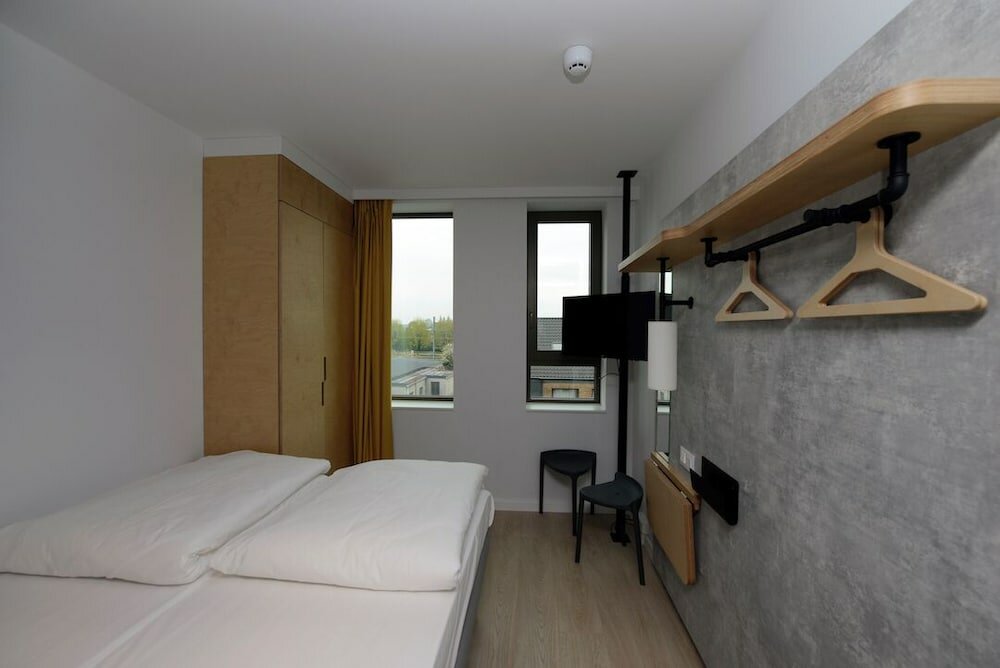 Double Room, 1 Double Bed