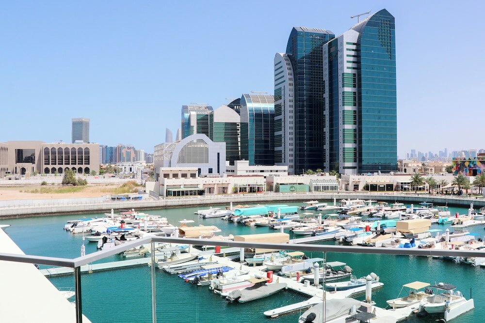 Deluxe Room, 1 King Bed, Marina View