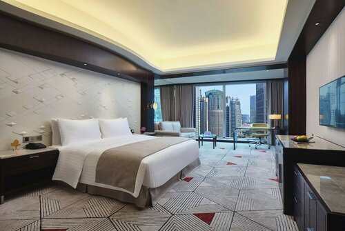 Grand Club Skyline View King Room в Grand Kempinski Hotel Shanghai
