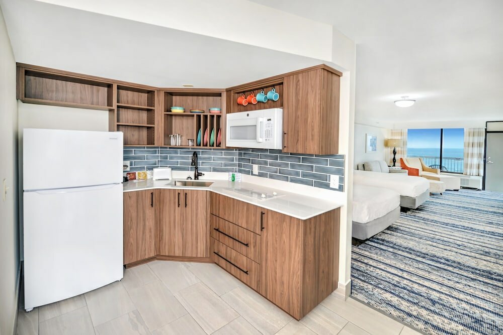 Deluxe Double Room, Kitchen, Oceanfront