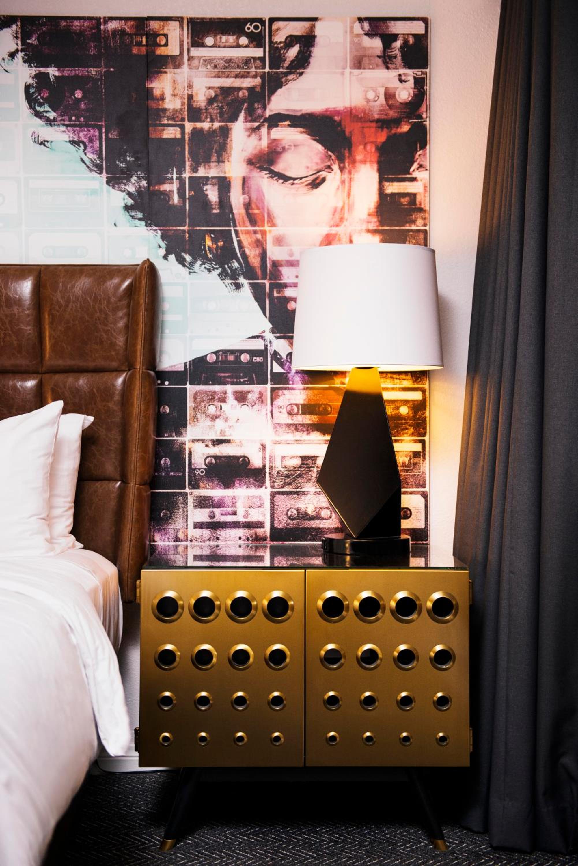 Premier King Suite with Balcony