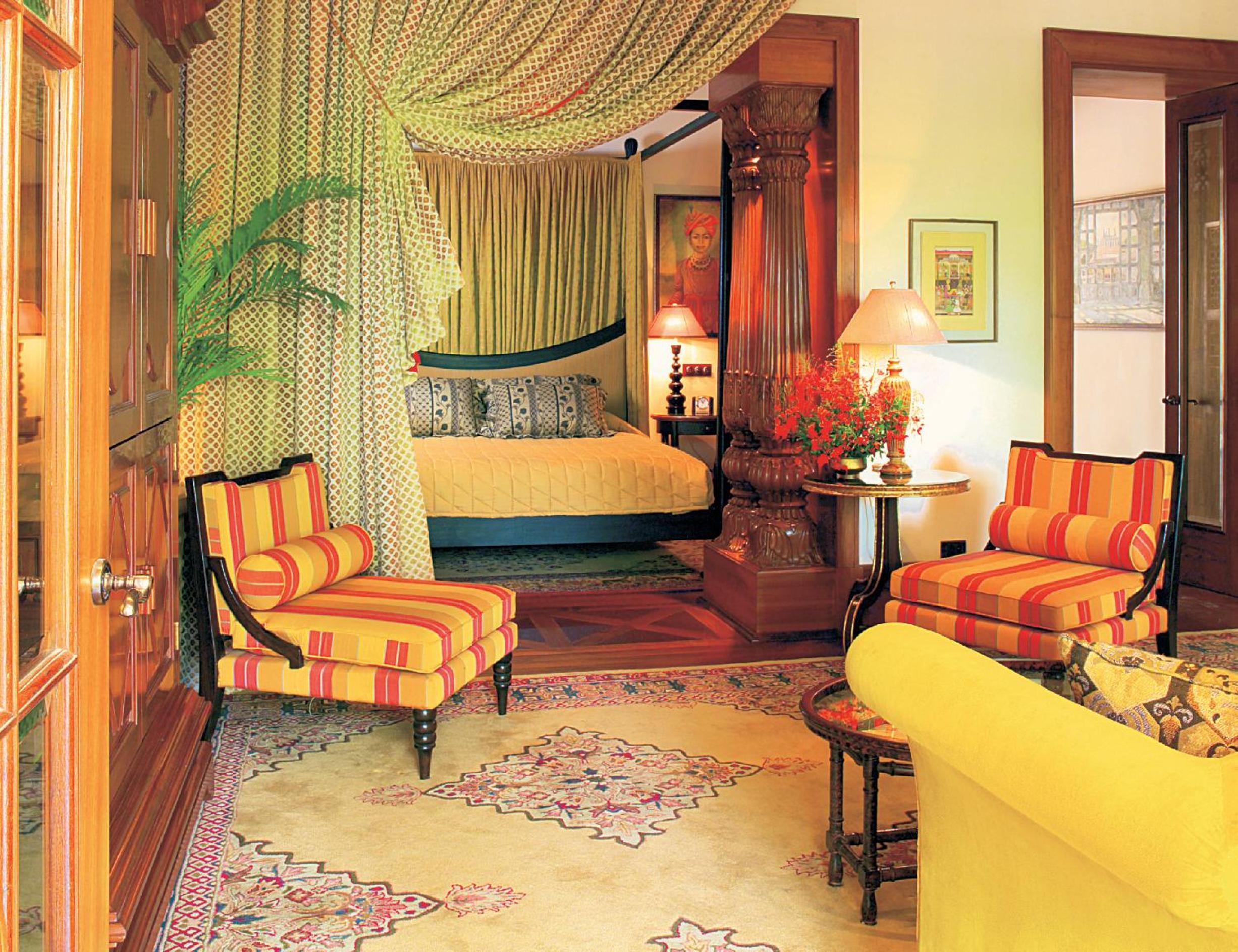 Historical Suite with Garden View 