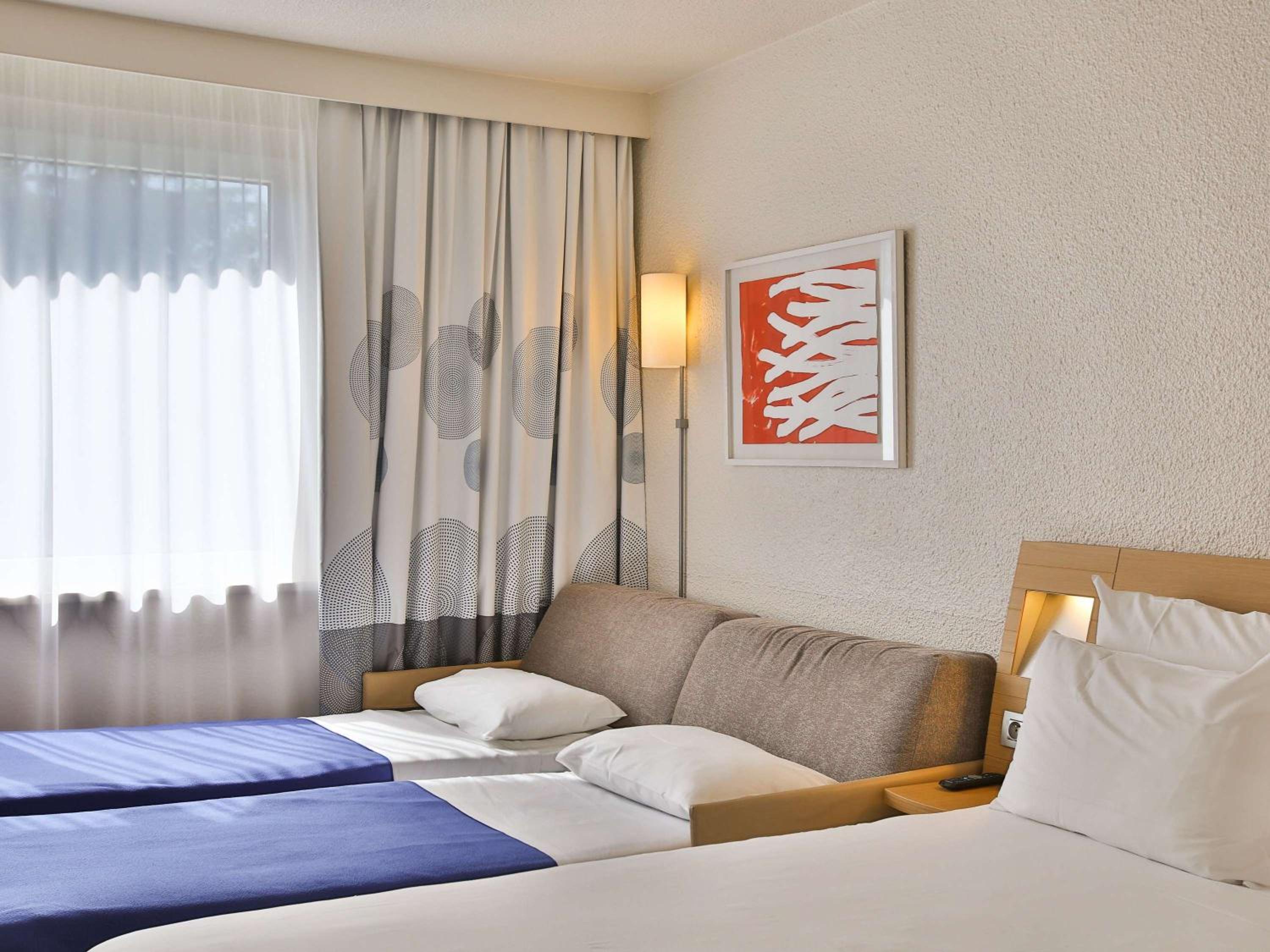Classic Double Room with Double Sofa Bed