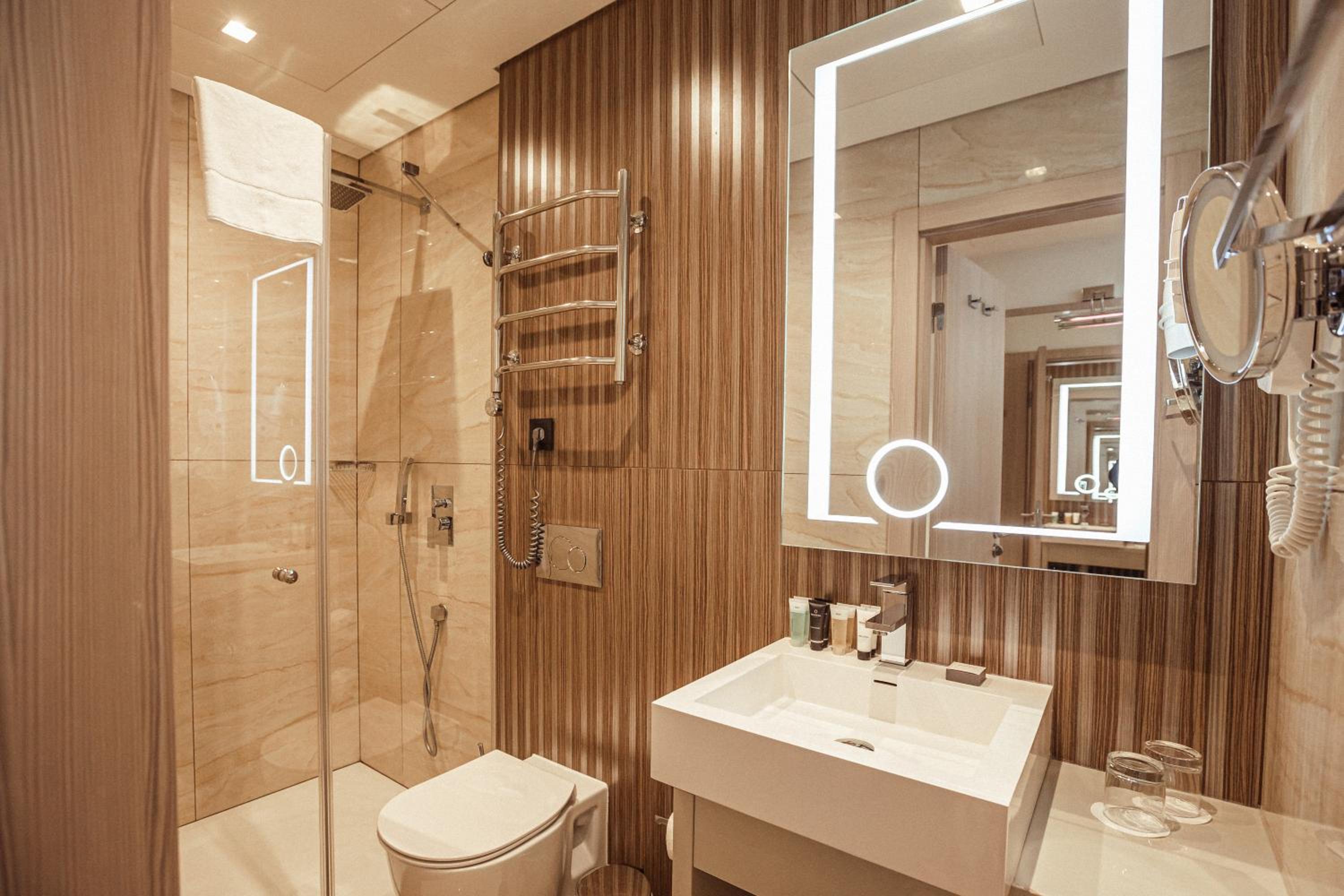 Standard Twin Room with Spa Access 