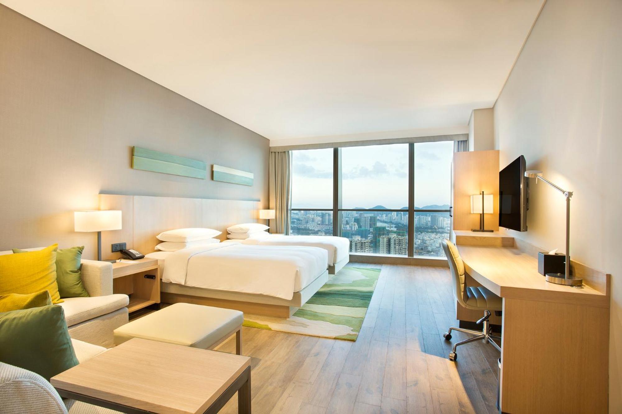 Twin Room with Sofa Bed and Ocean View