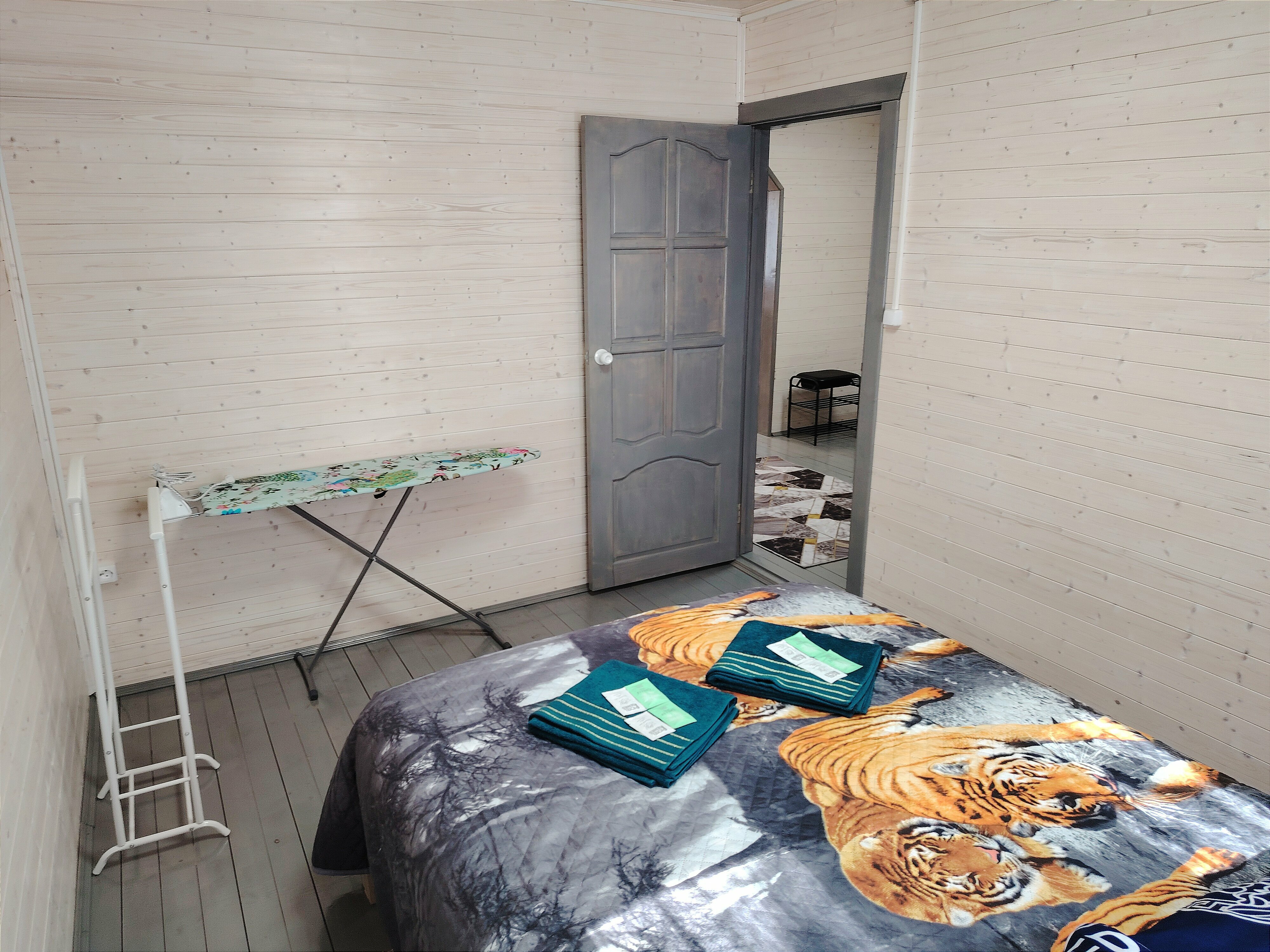 Cемейный номер с собственной ванной комнатой