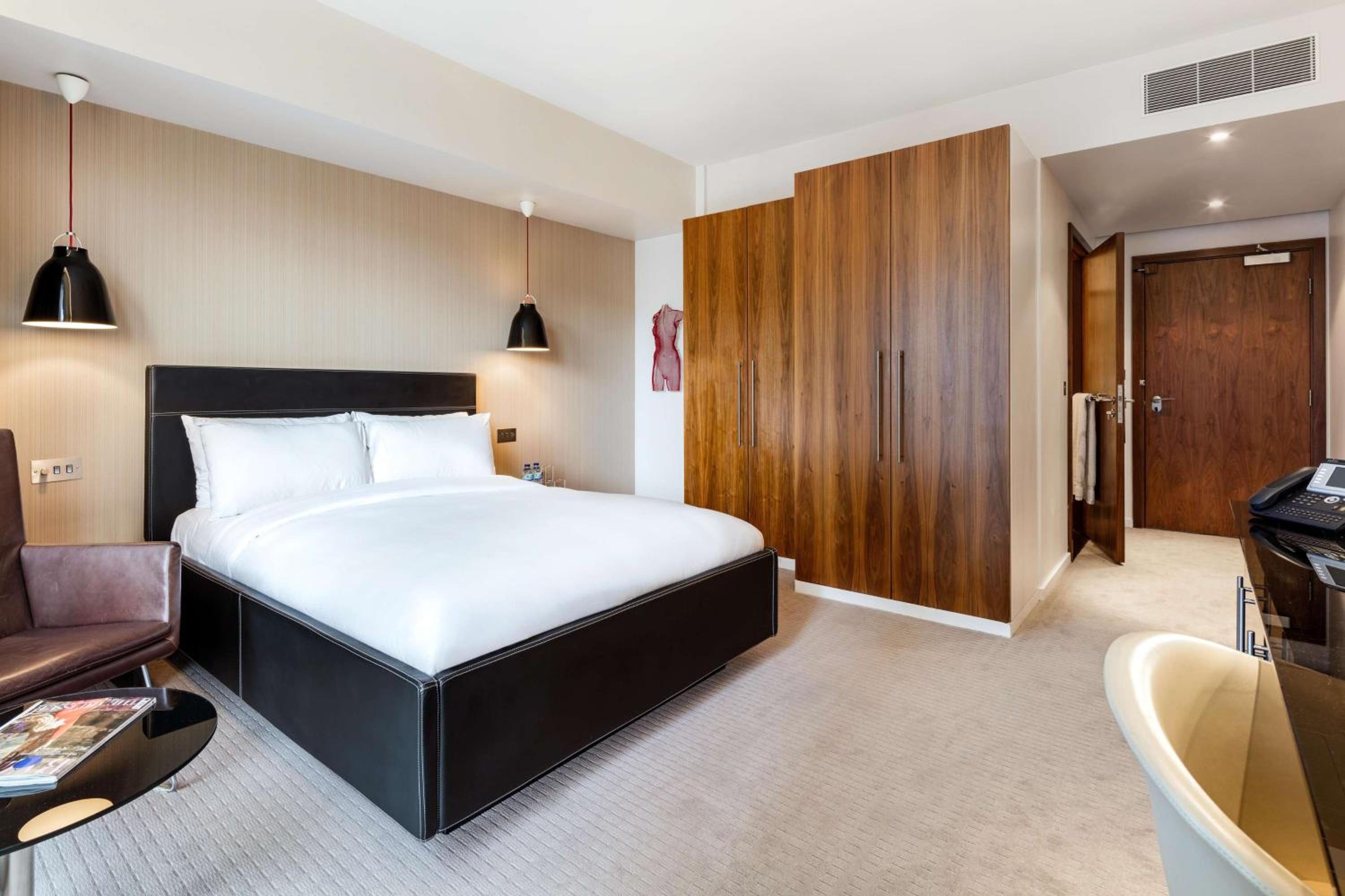 Superior King or Twin Room