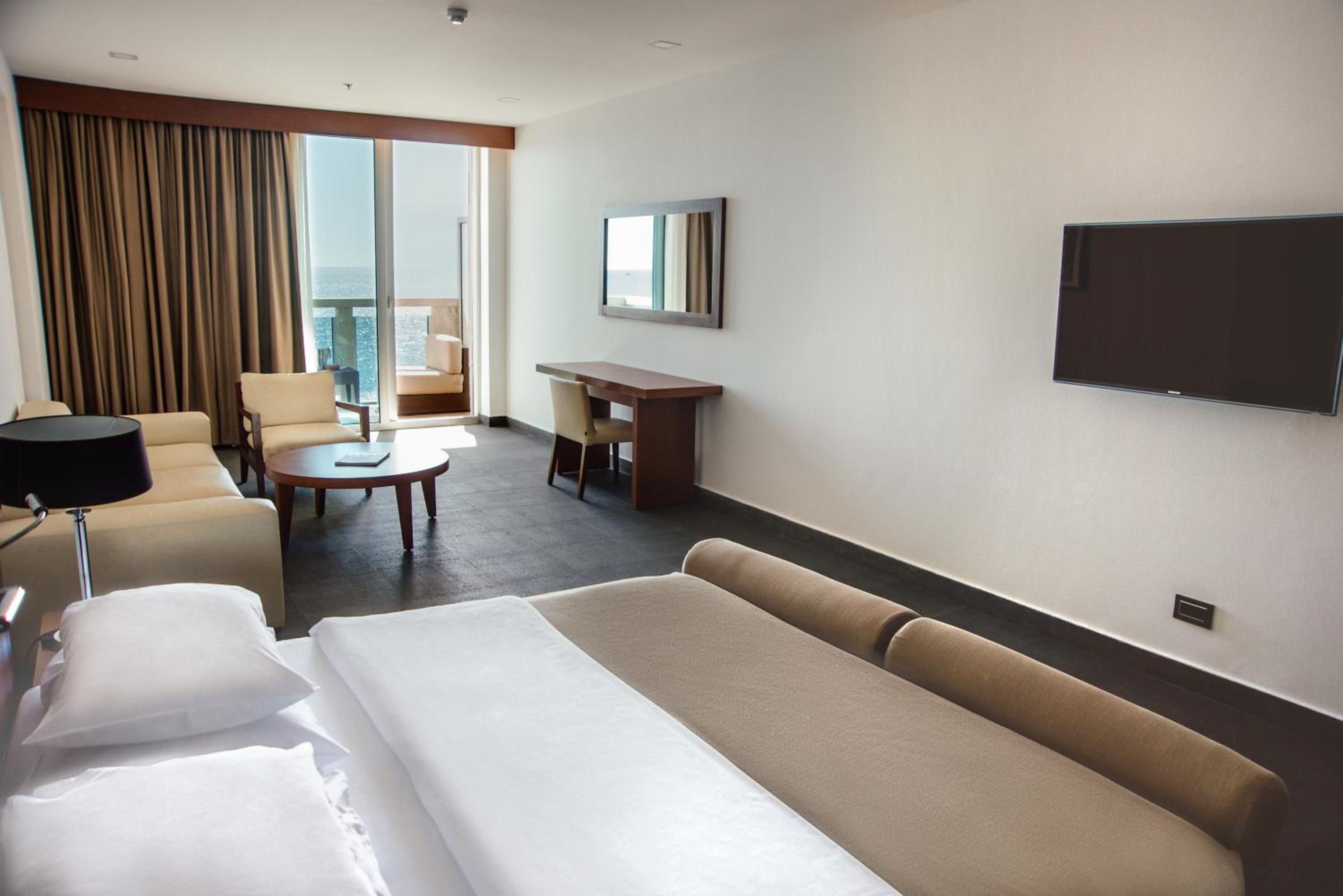 Executive Suite with Sea View