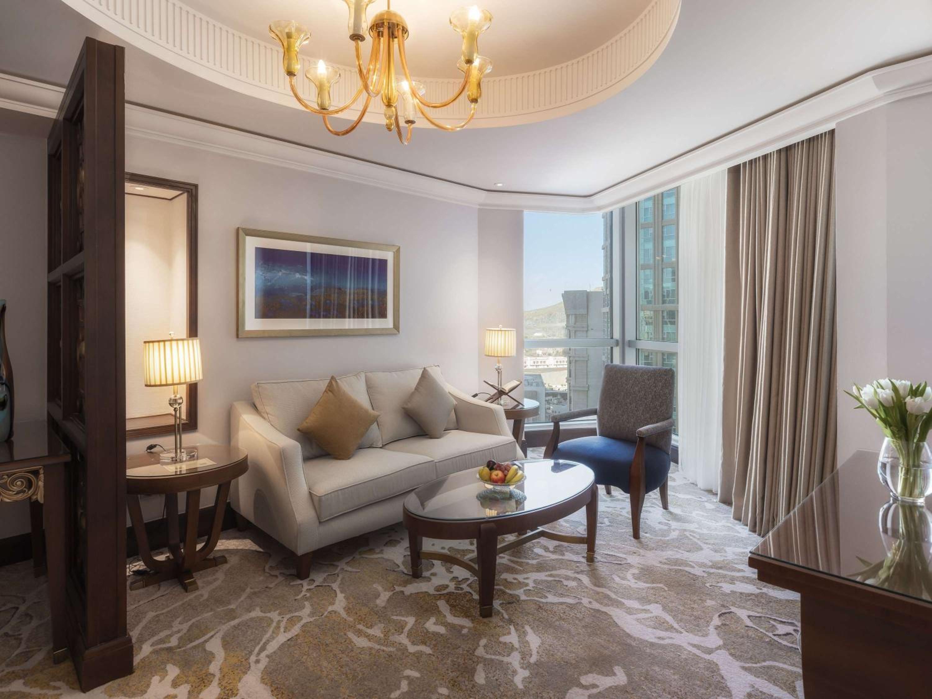  Deluxe One Bedroom Suite Partial Kaaba View