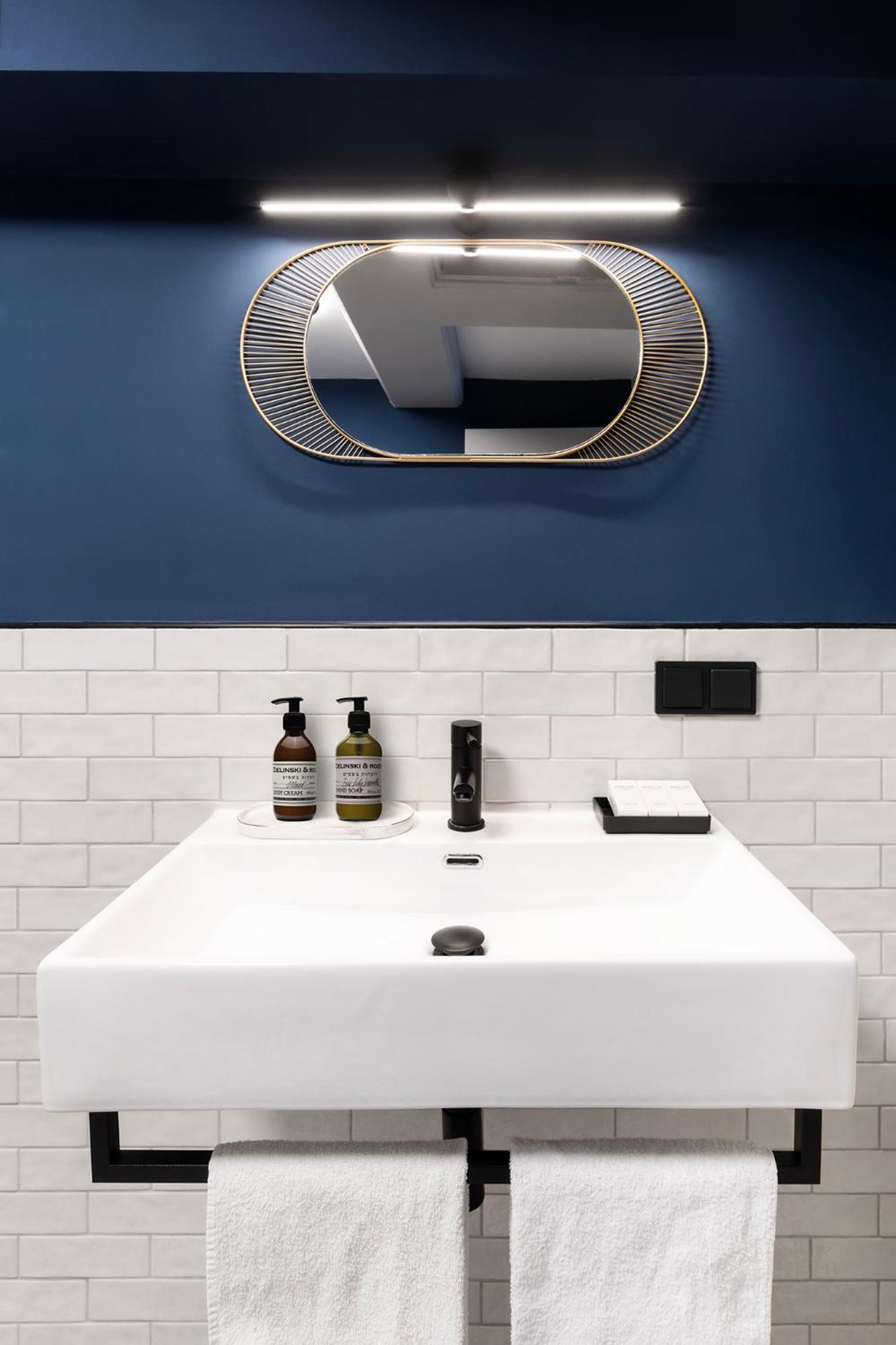 Signature Suite with Canal View