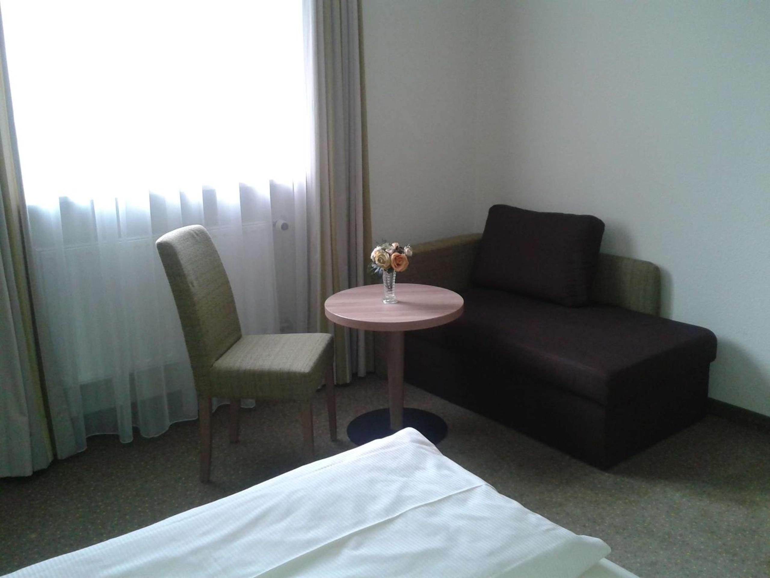 Standard Family Room (2 Adults + 2 Children)