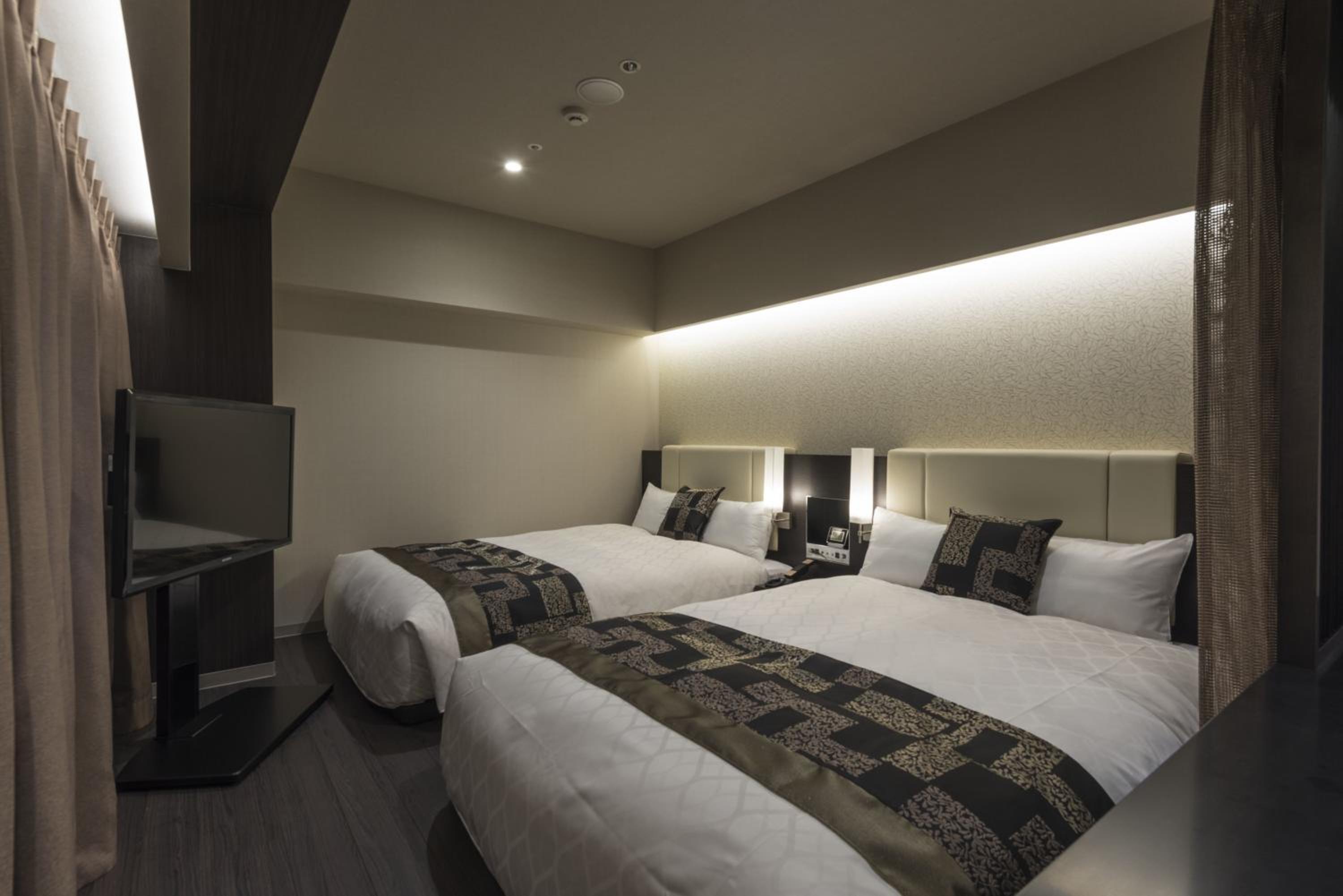 Twin Room - Non-Smoking