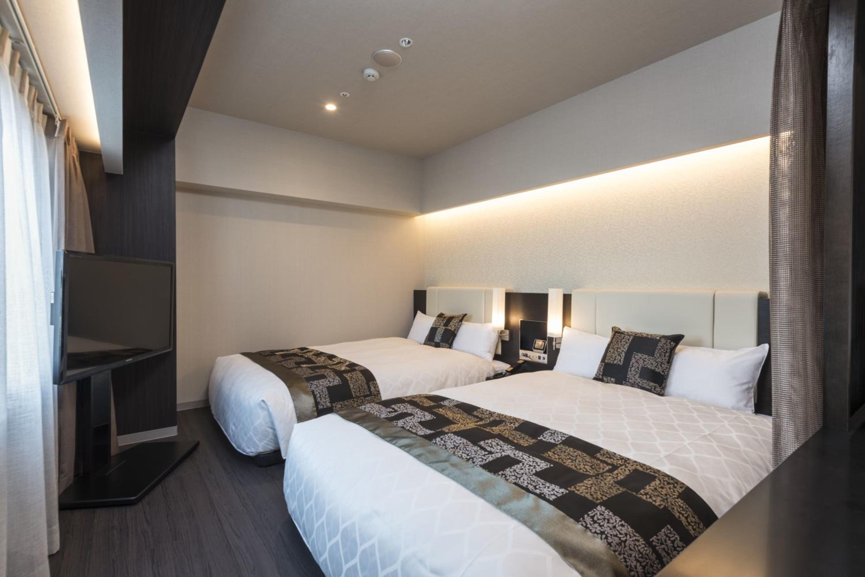 Twin Room - Non-Smoking