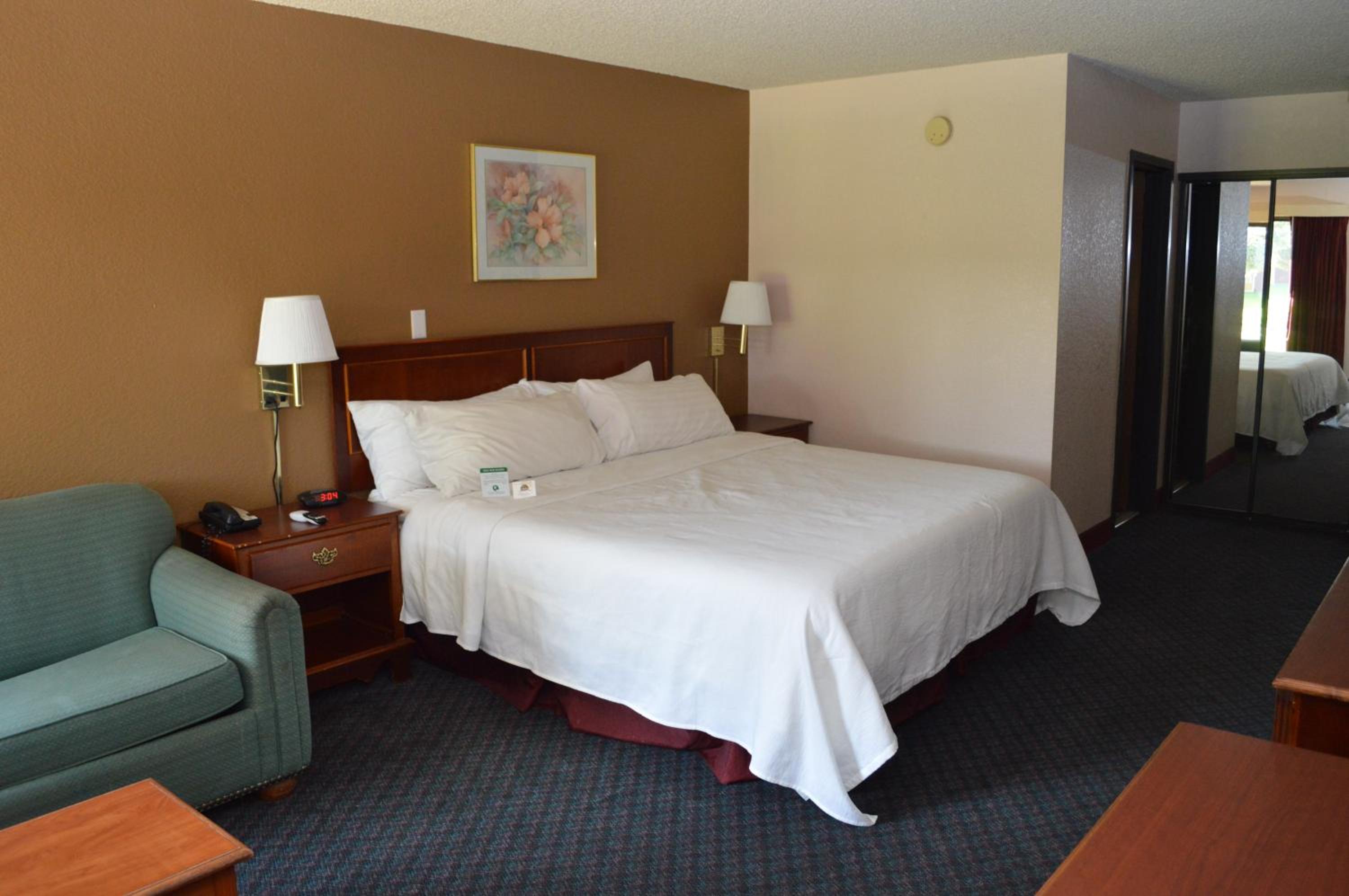 King Room with Pool View
