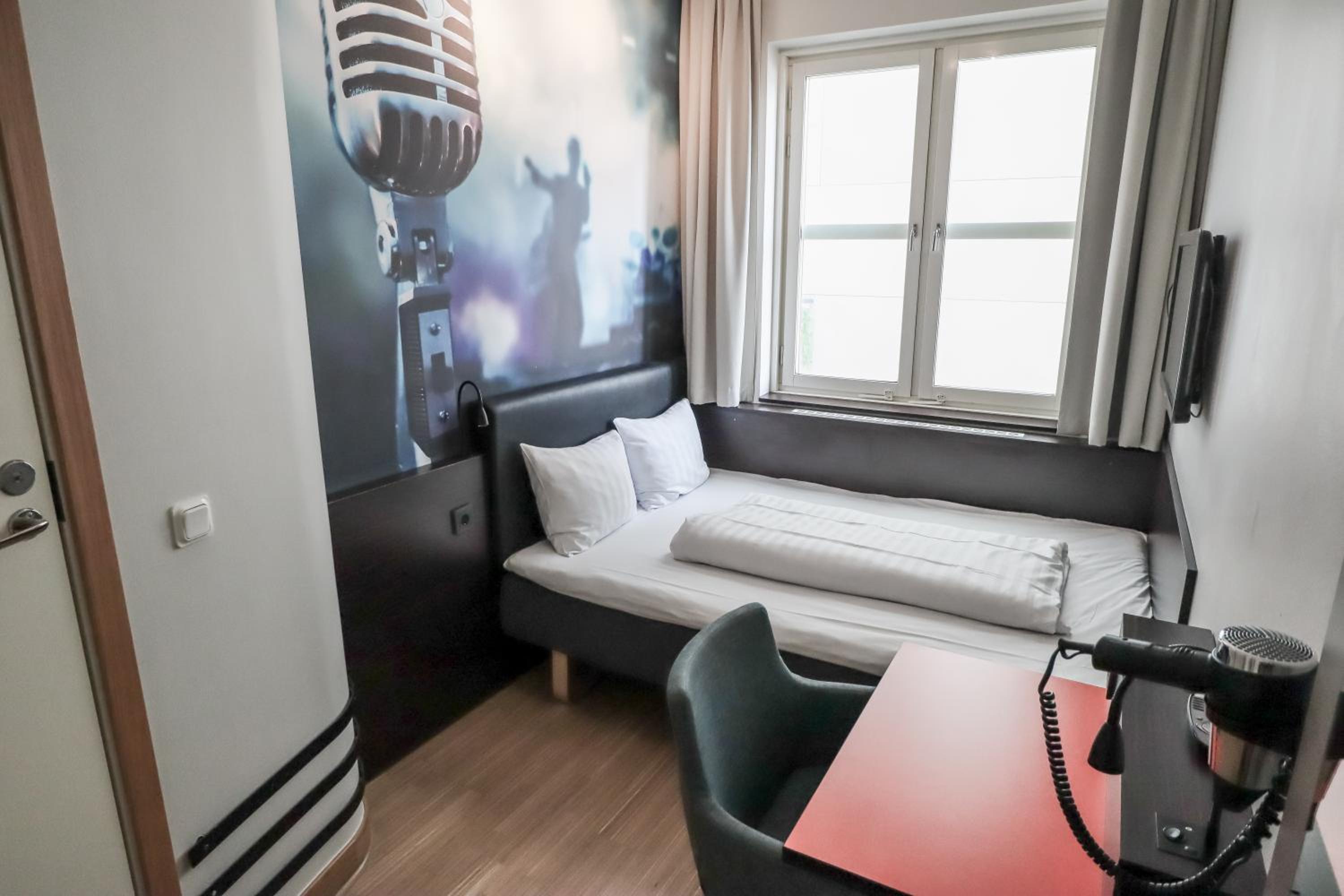 Compact Double Room