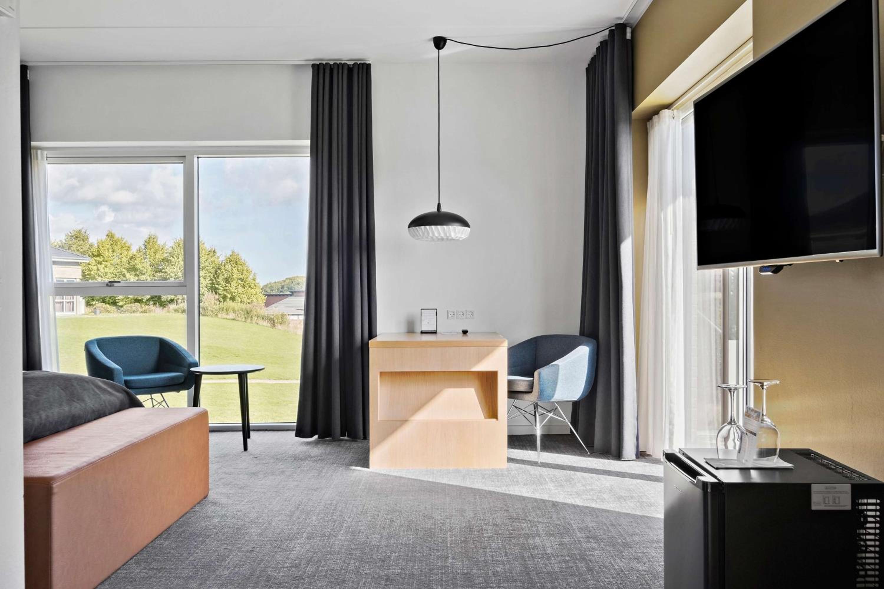 Superior King Room with Balcony or Terrace