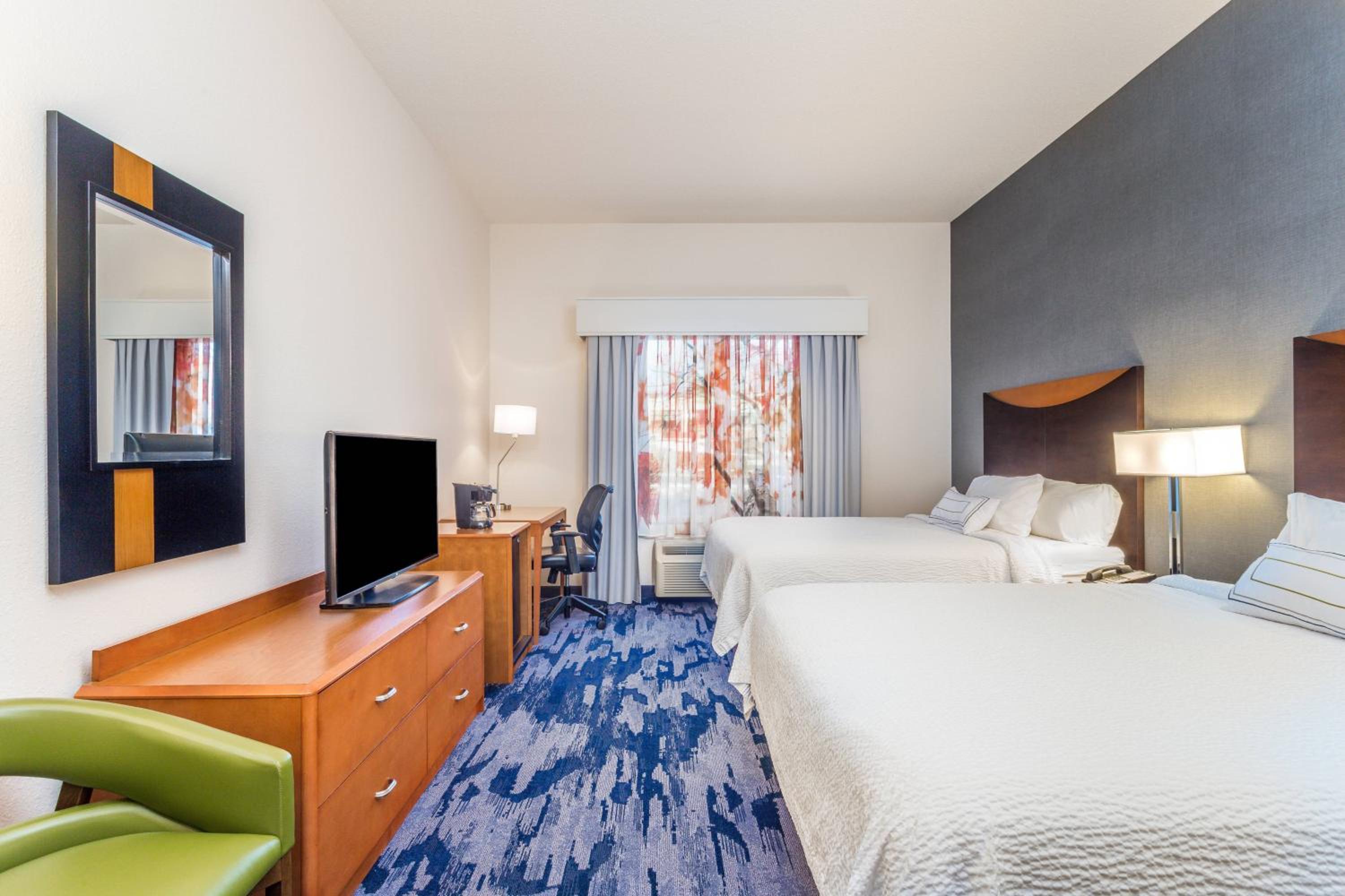 Queen Room with Two Queen Beds