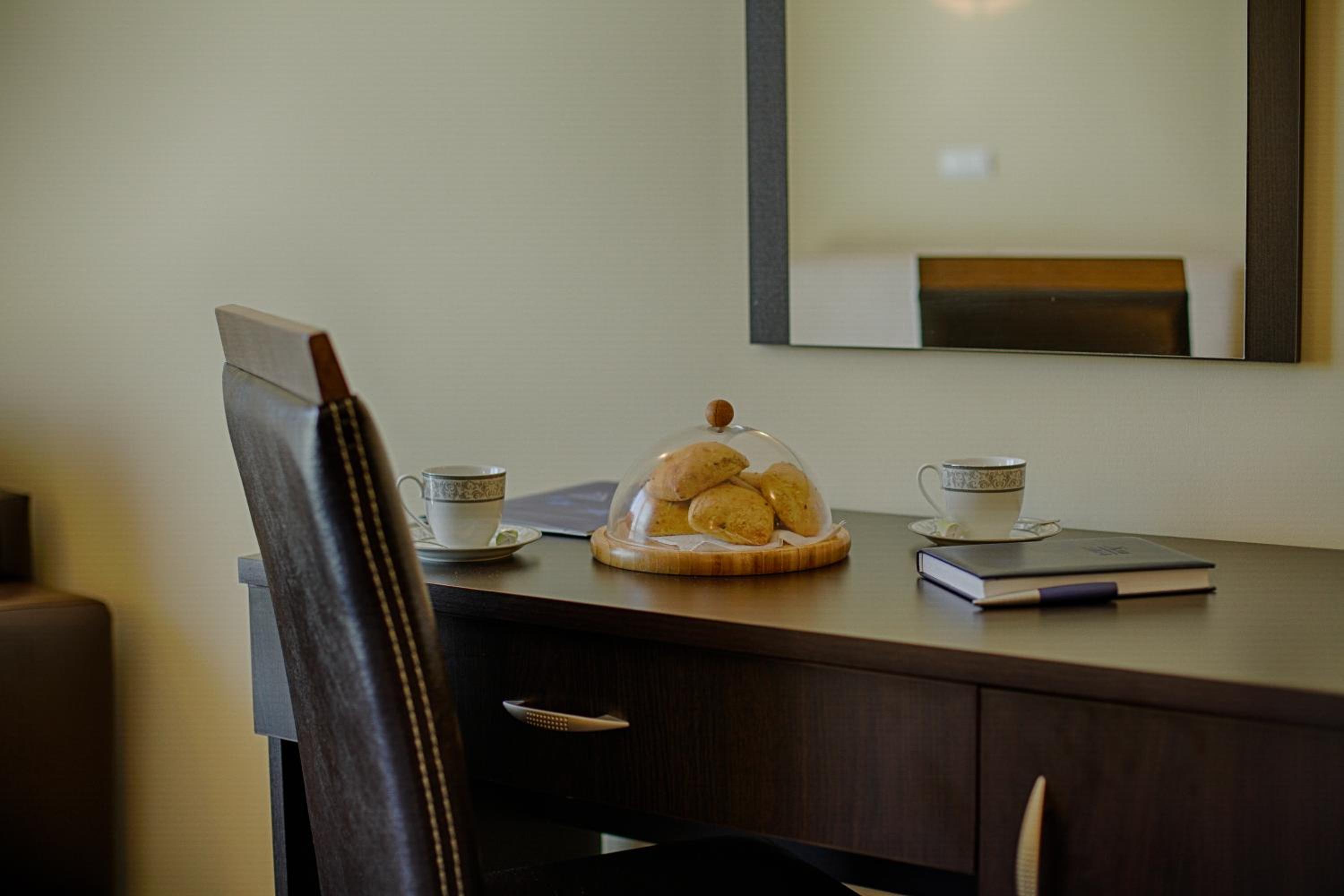 Business Suite Twin - New Wing