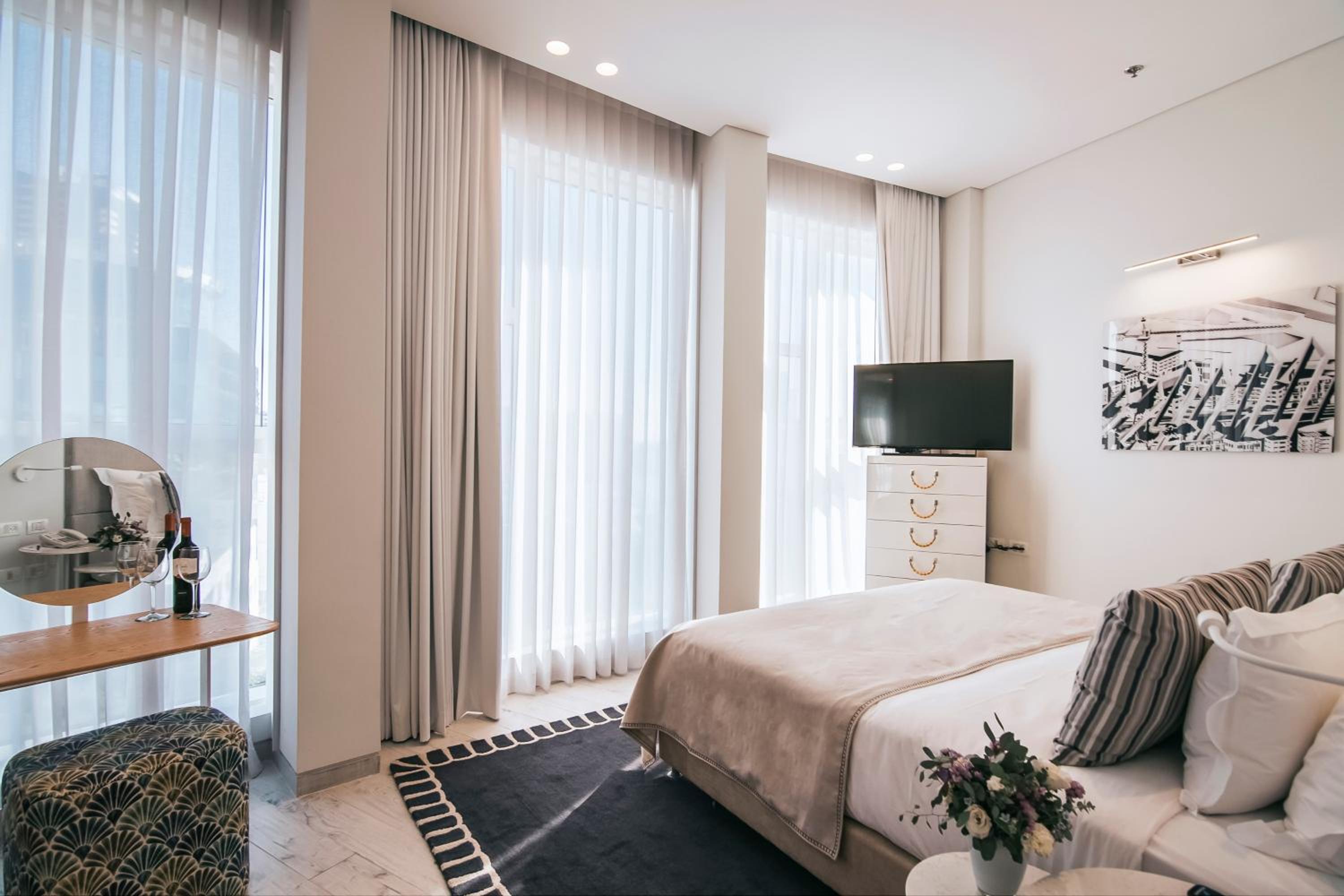 Superior Double or Twin Room with City View