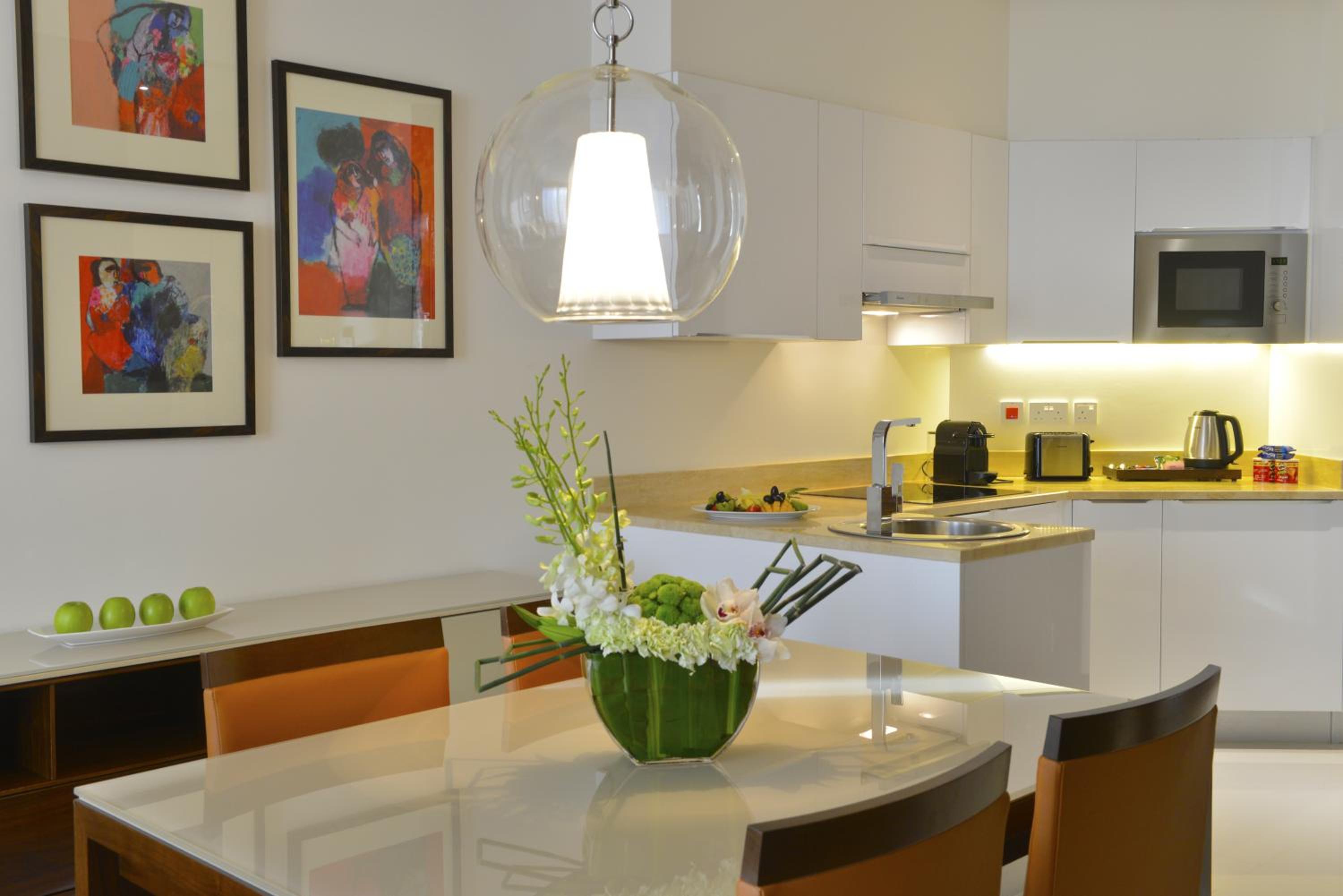 Deluxe One-Bedroom Suite