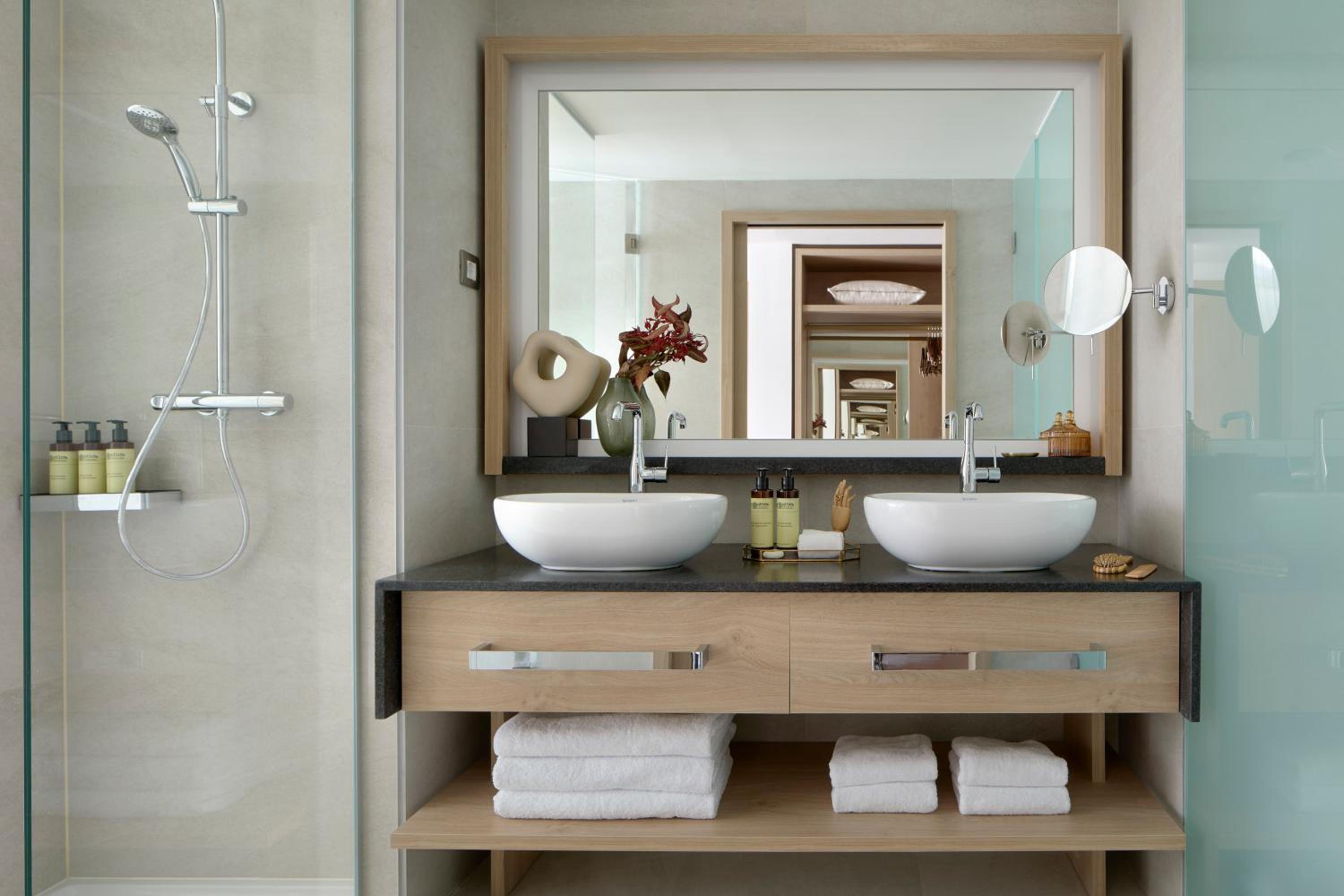 Superior ME City View