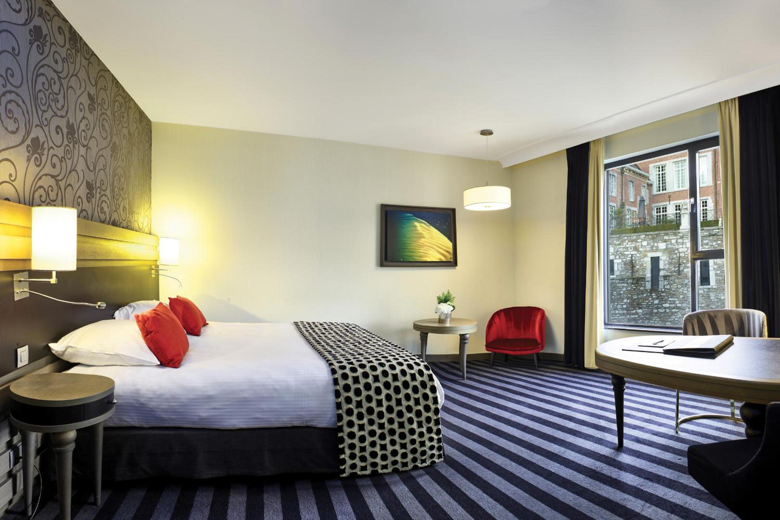 Classic Room with Garden View