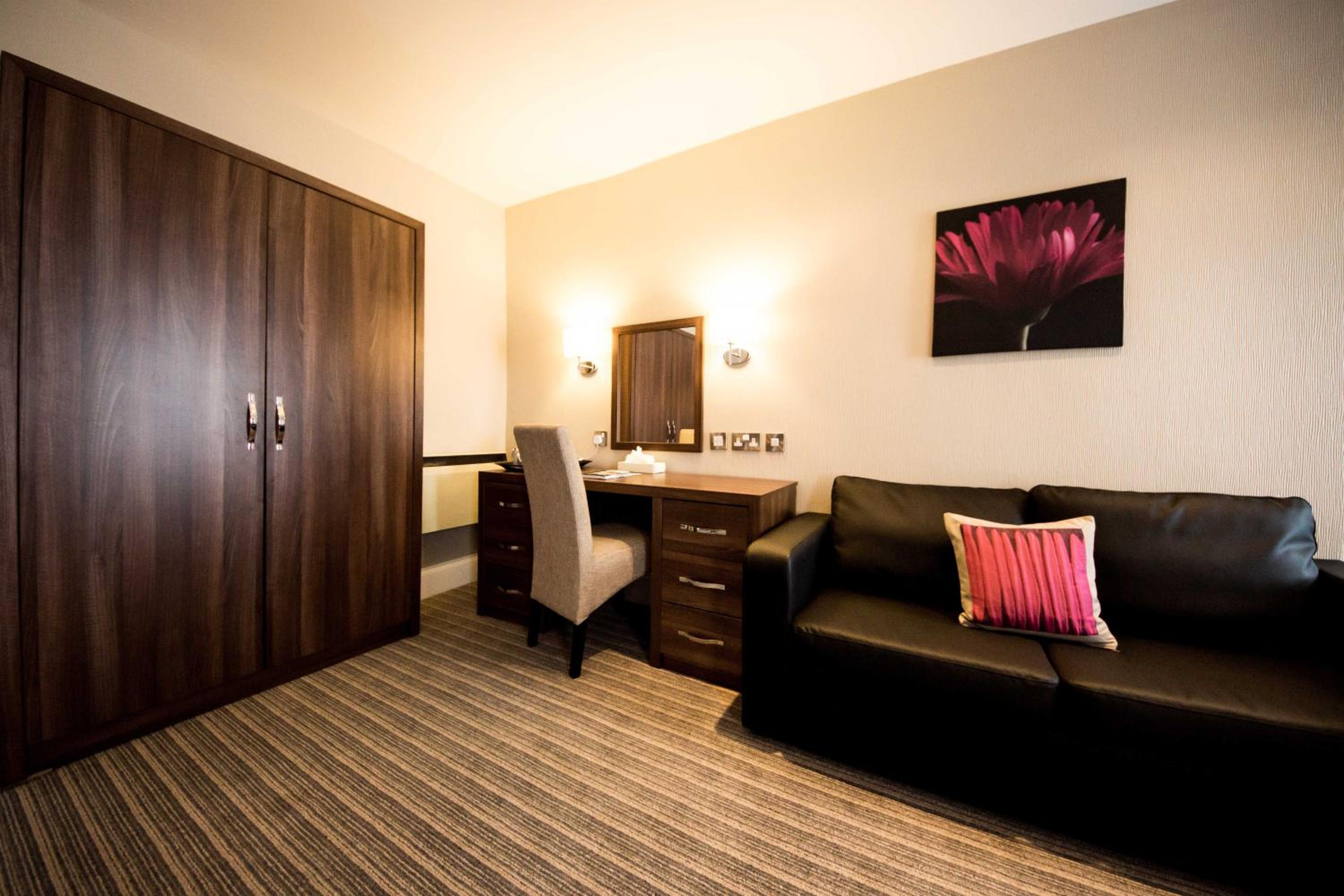 Executive Family Room with Double and Single Bed