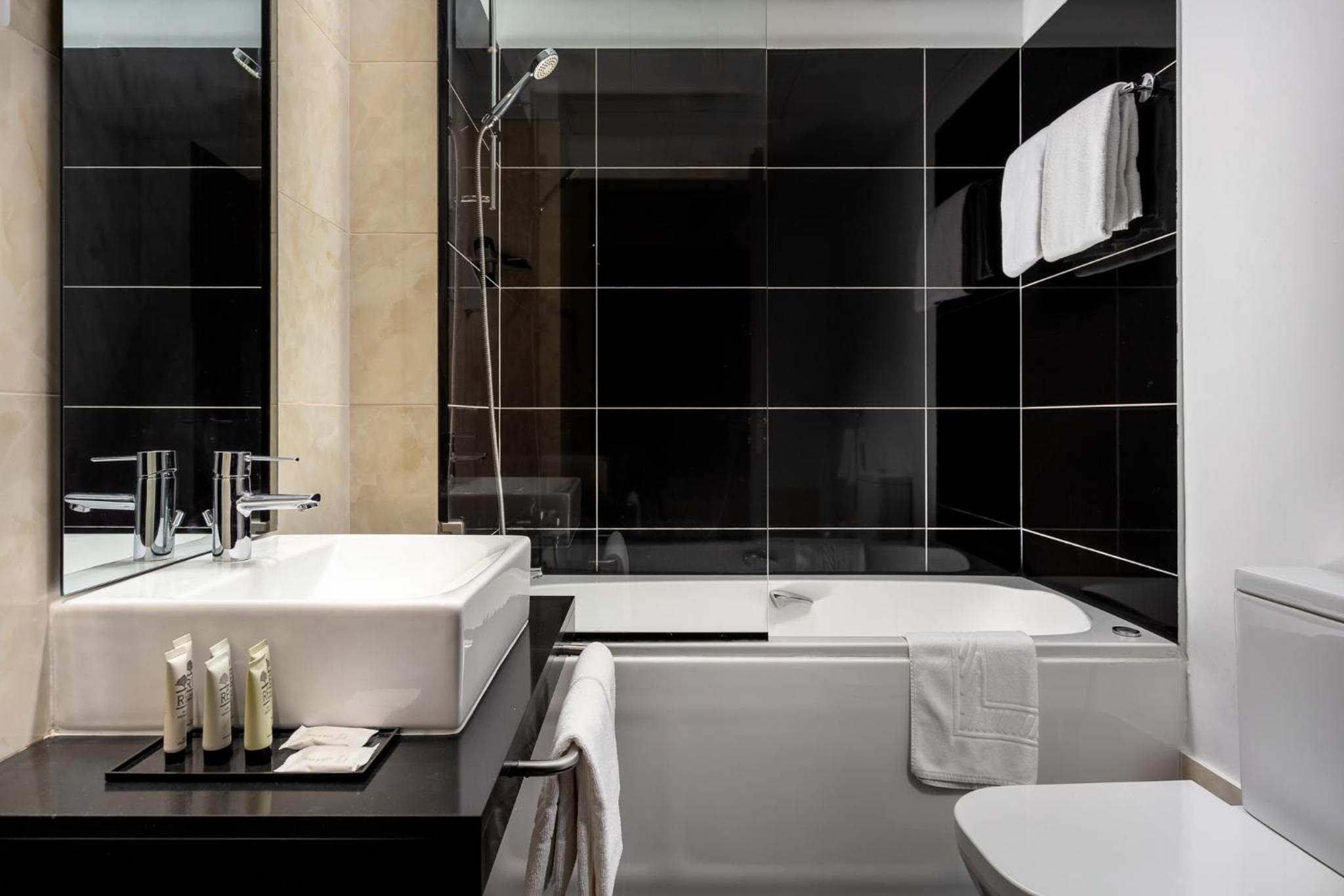 Double Room with Spa Bath