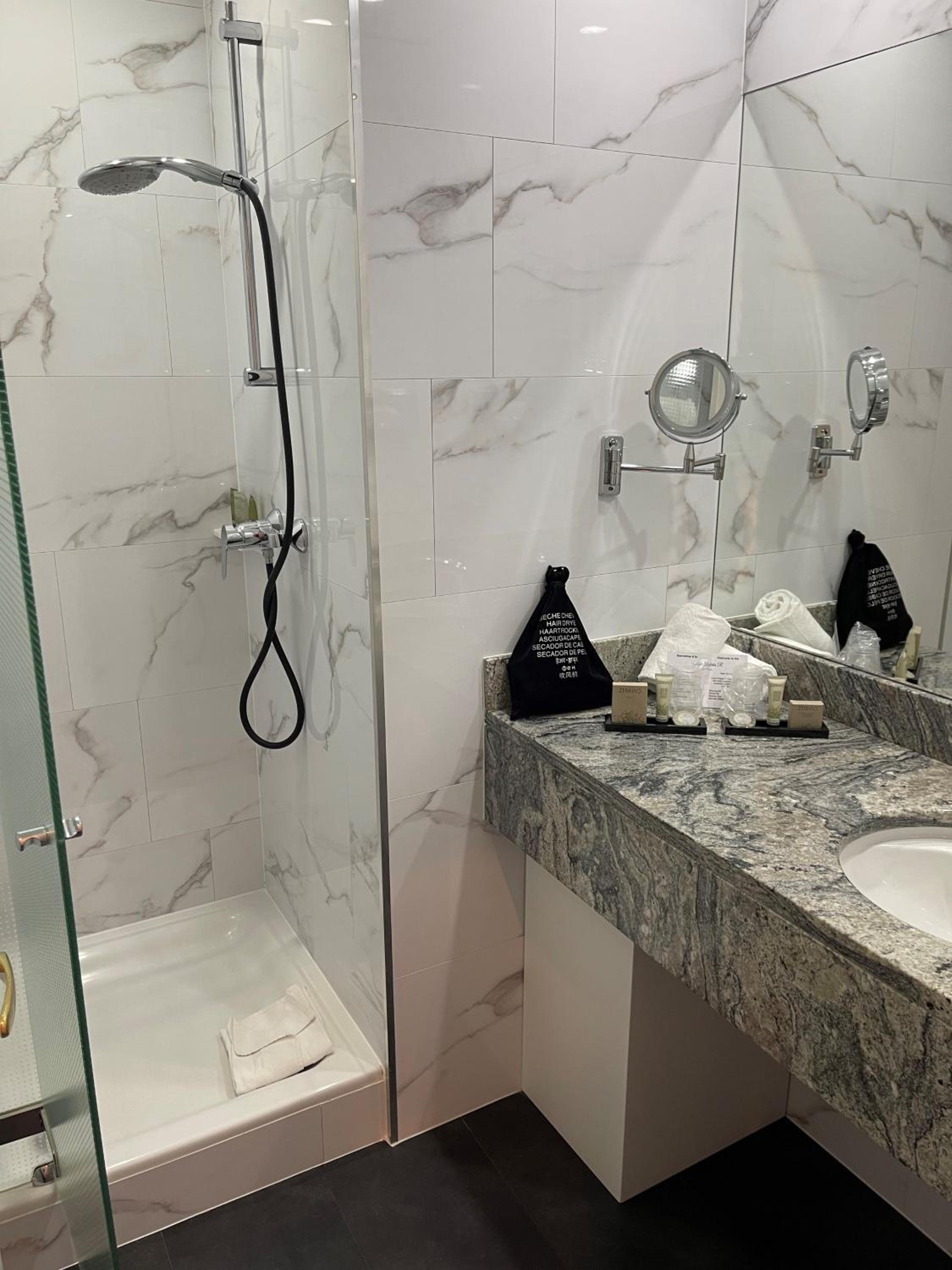 Excellence Twin/Double Room