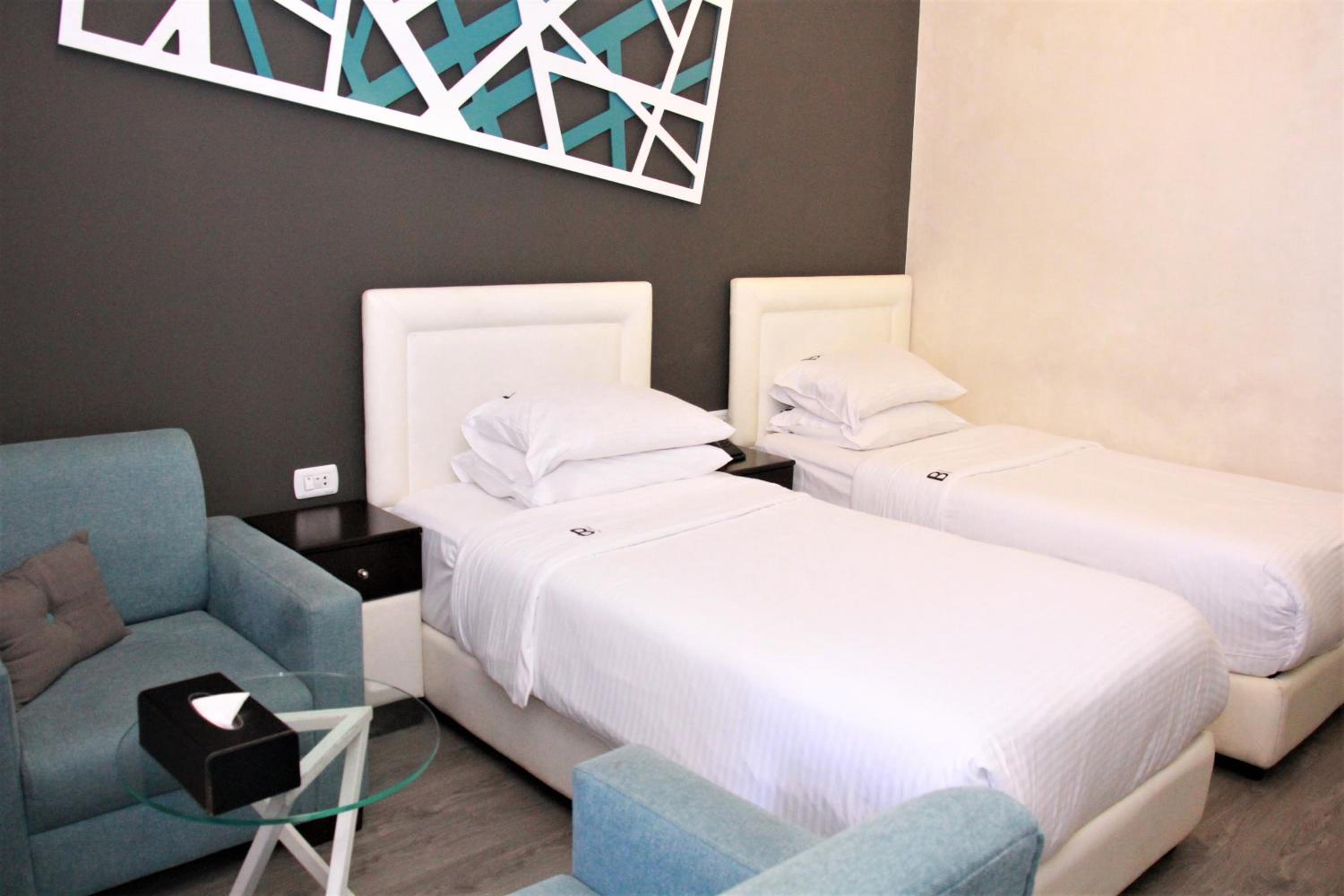 Deluxe Twin Room with Balcony