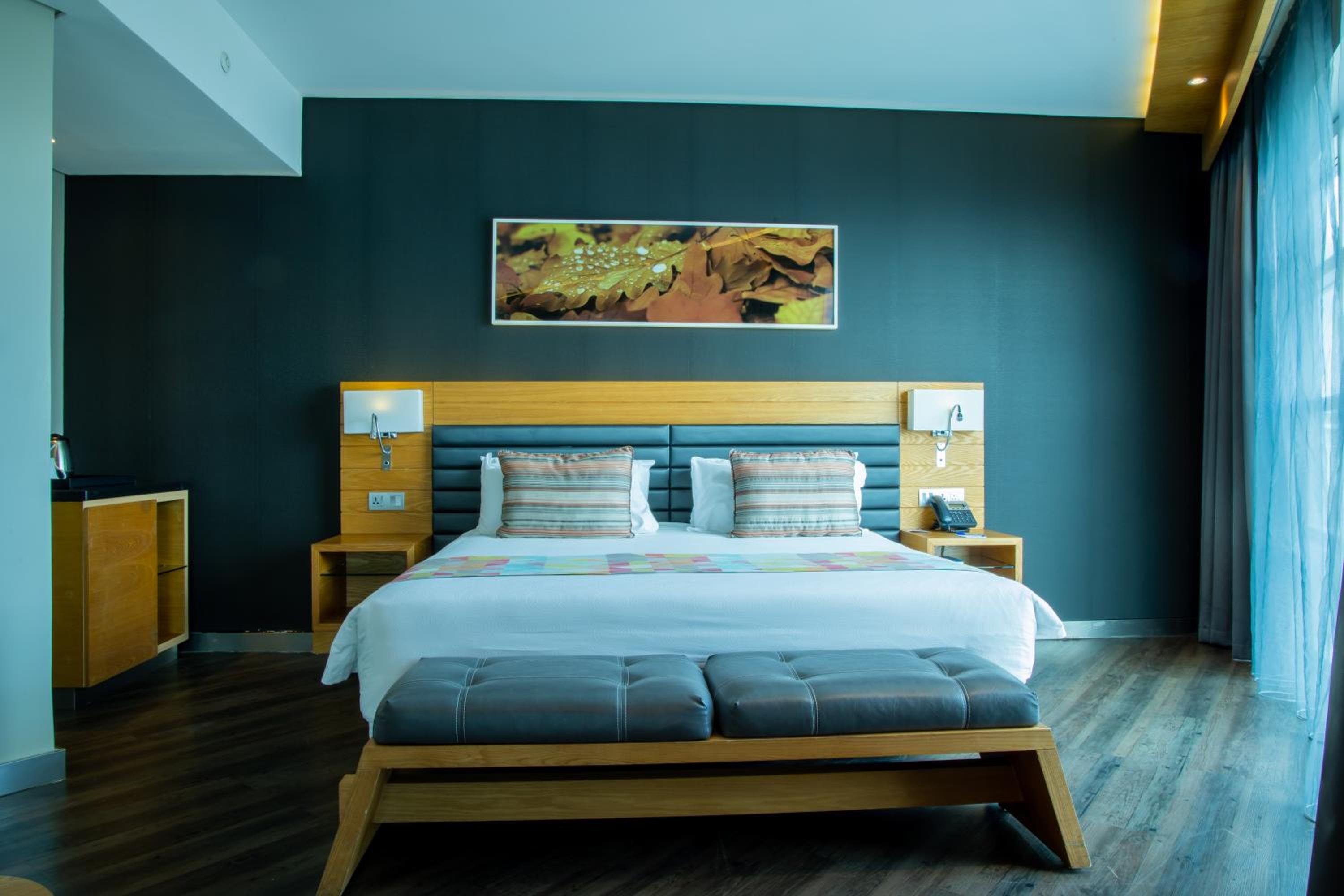 Junior Suite with Balcony