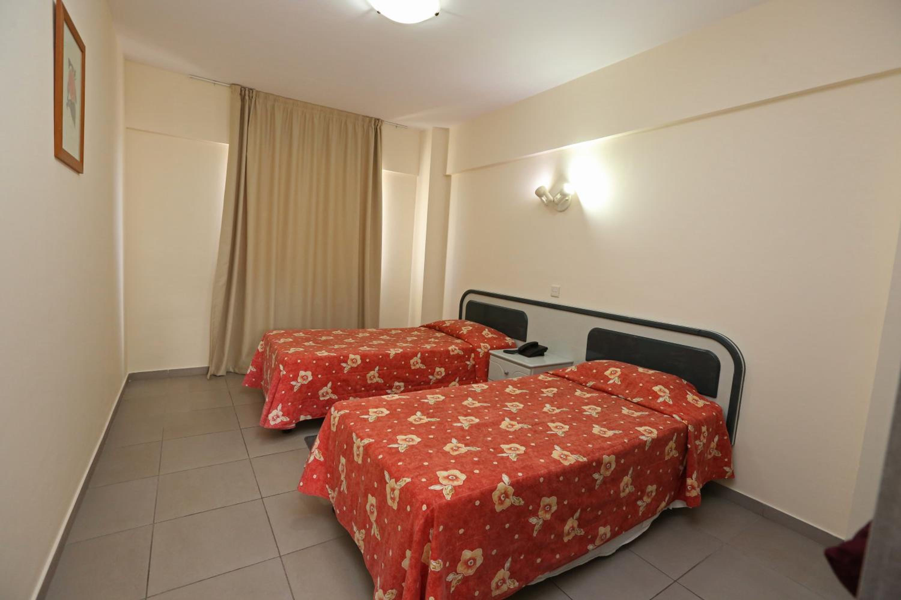 One-Bedroom Apartment (2 - 3 Adults)