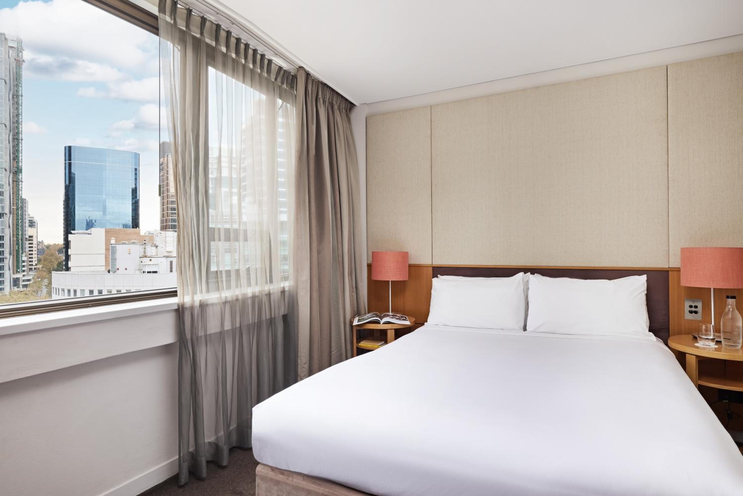 North Sydney Queen Room