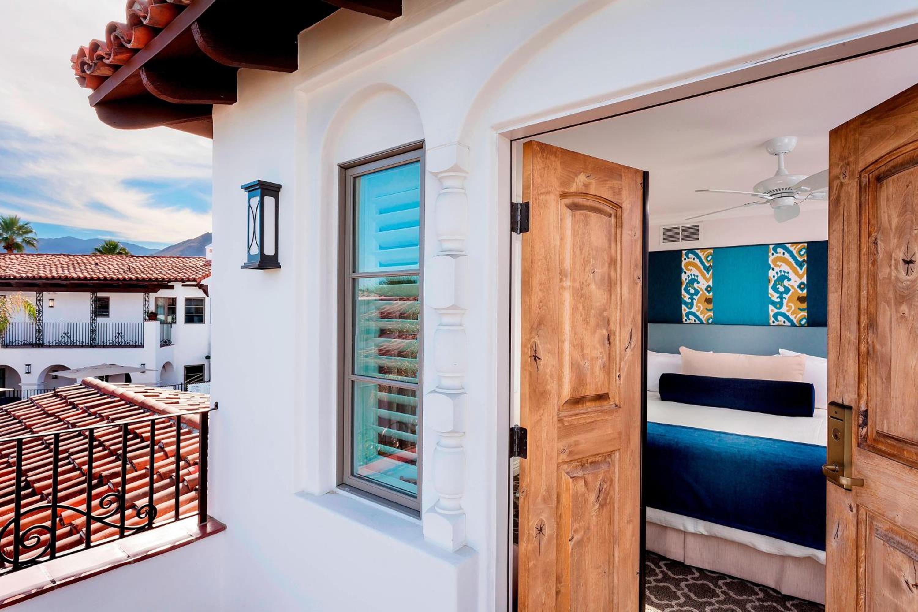 Classic King Room (No Resort Fees)