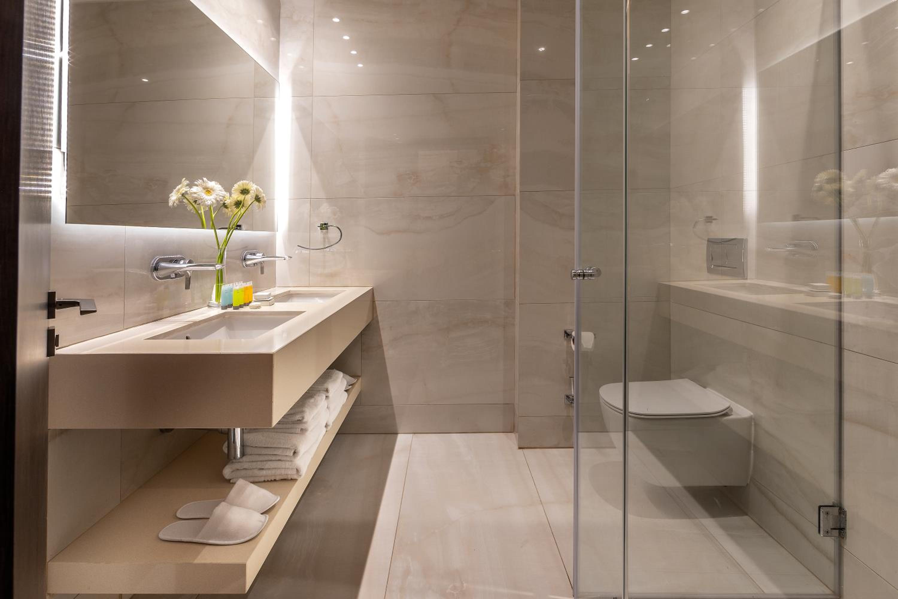 Suite Front Sea View