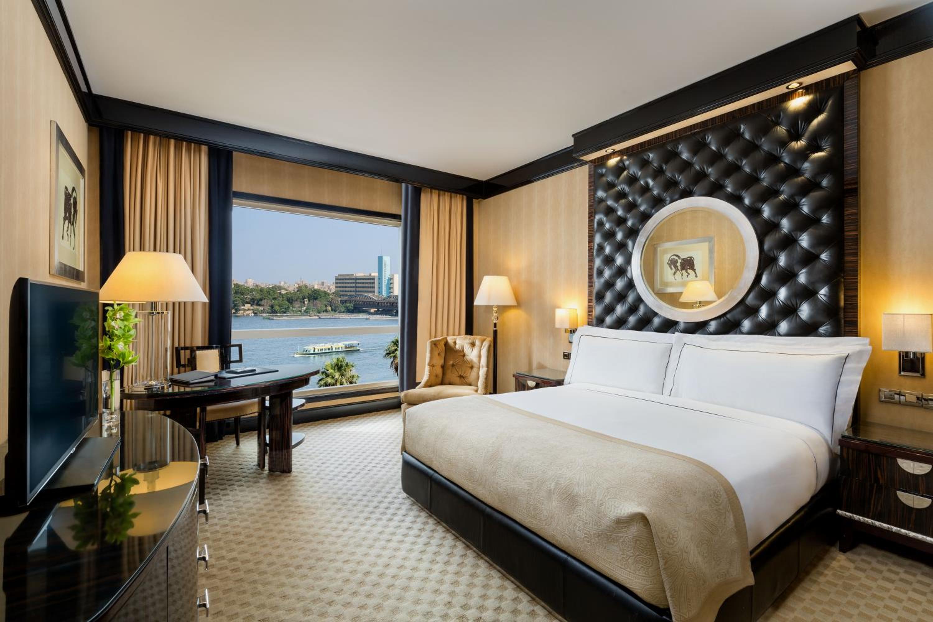 Deluxe Premier Room with Full Nile view