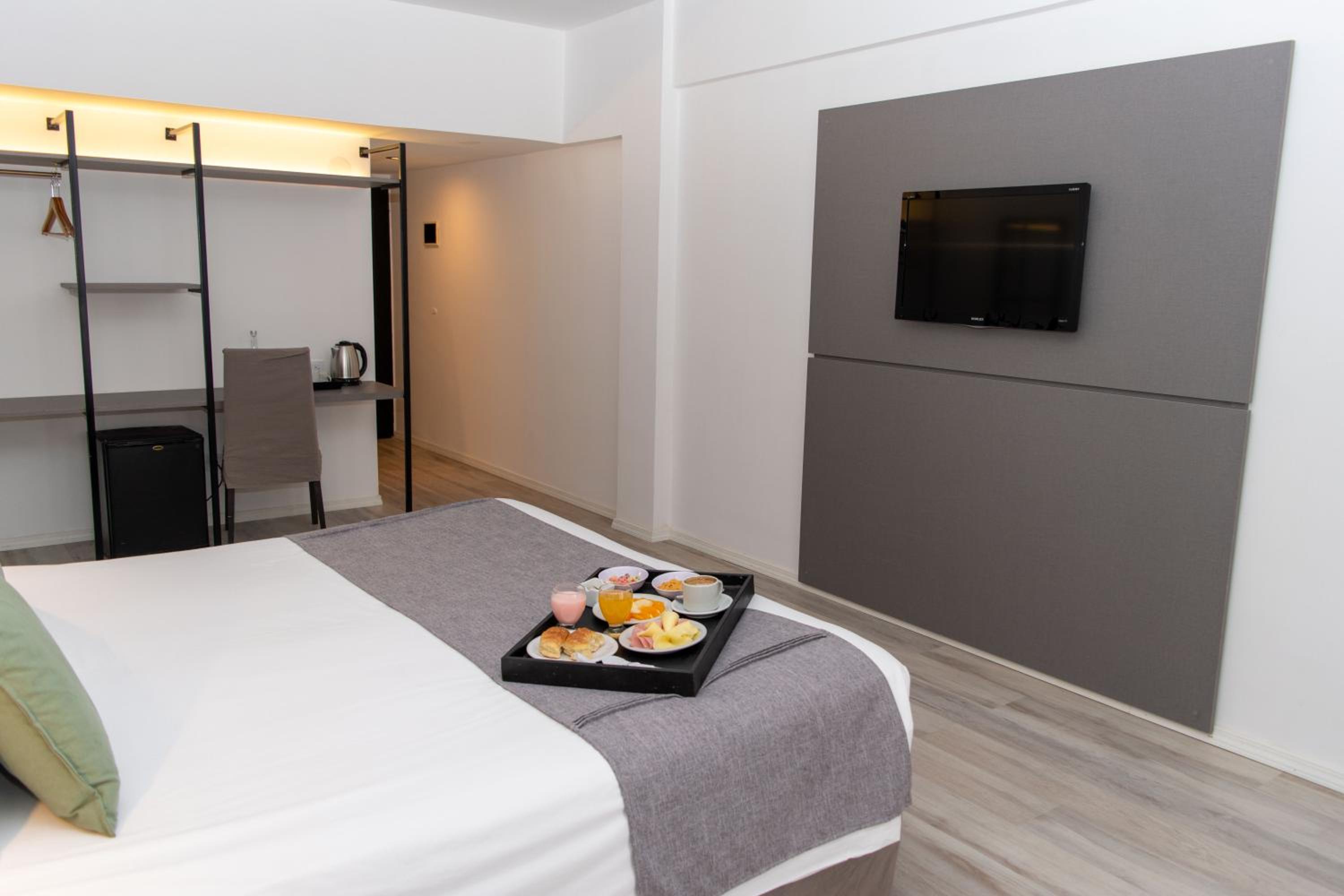 Superior Family Room