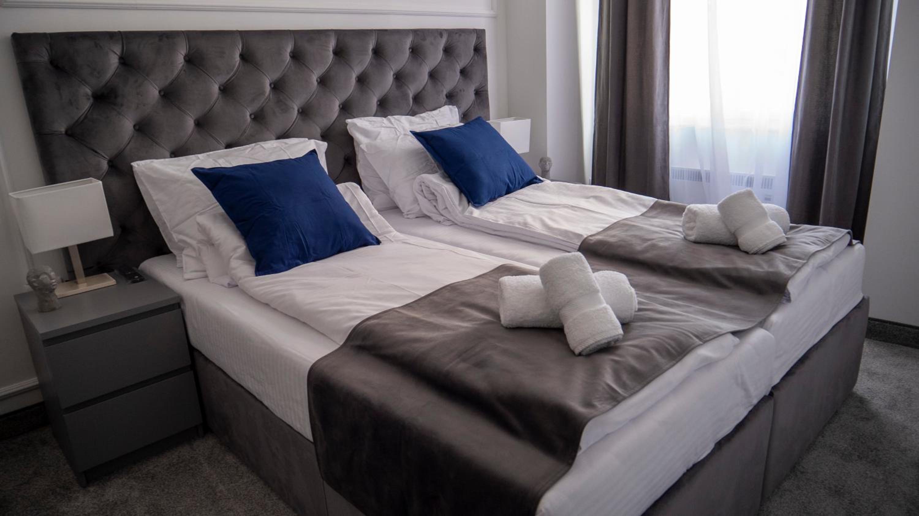 Standard Double with City View 