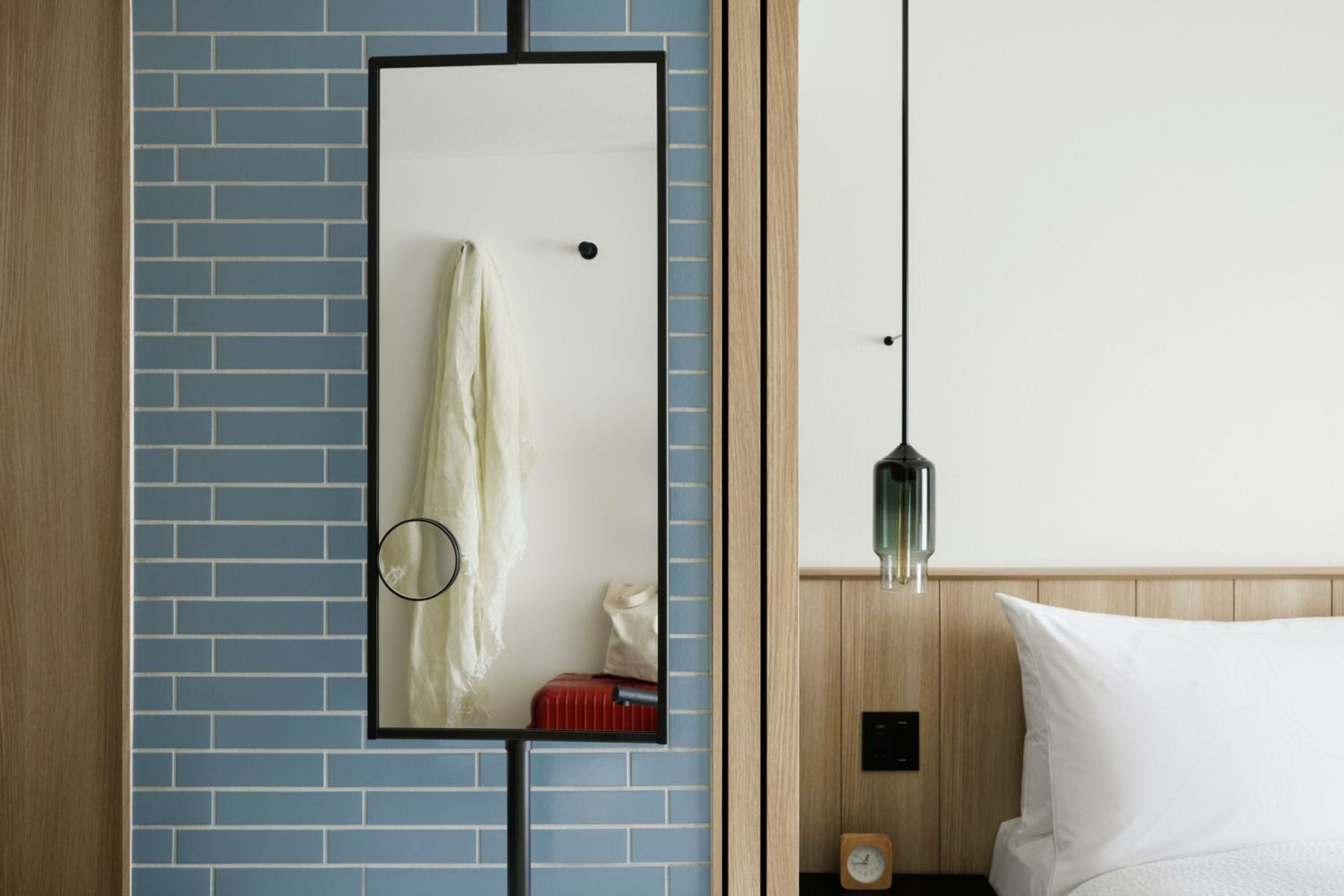 Standard Guest Room with Two Twin Beds