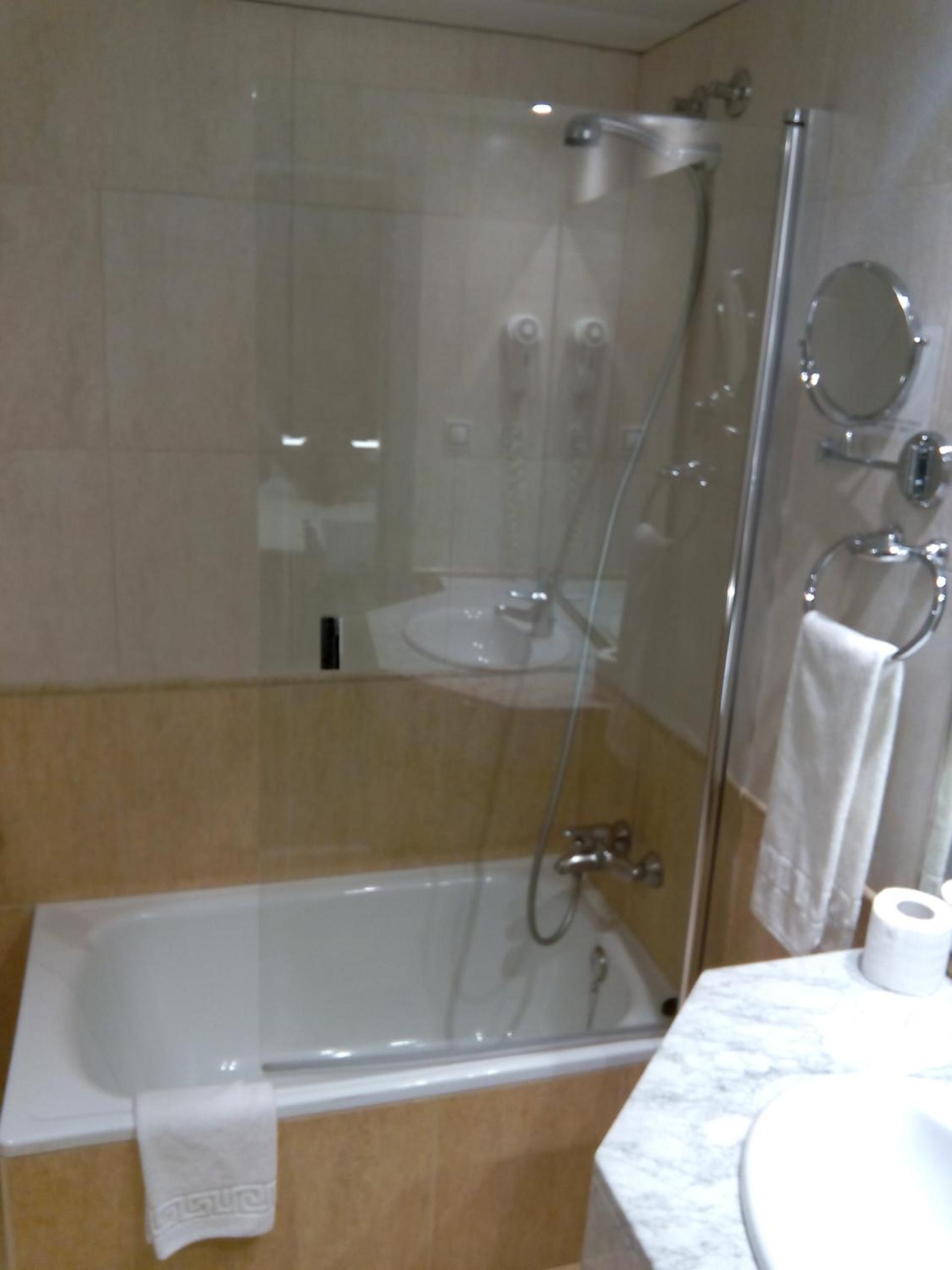Standard Single Room with Street View