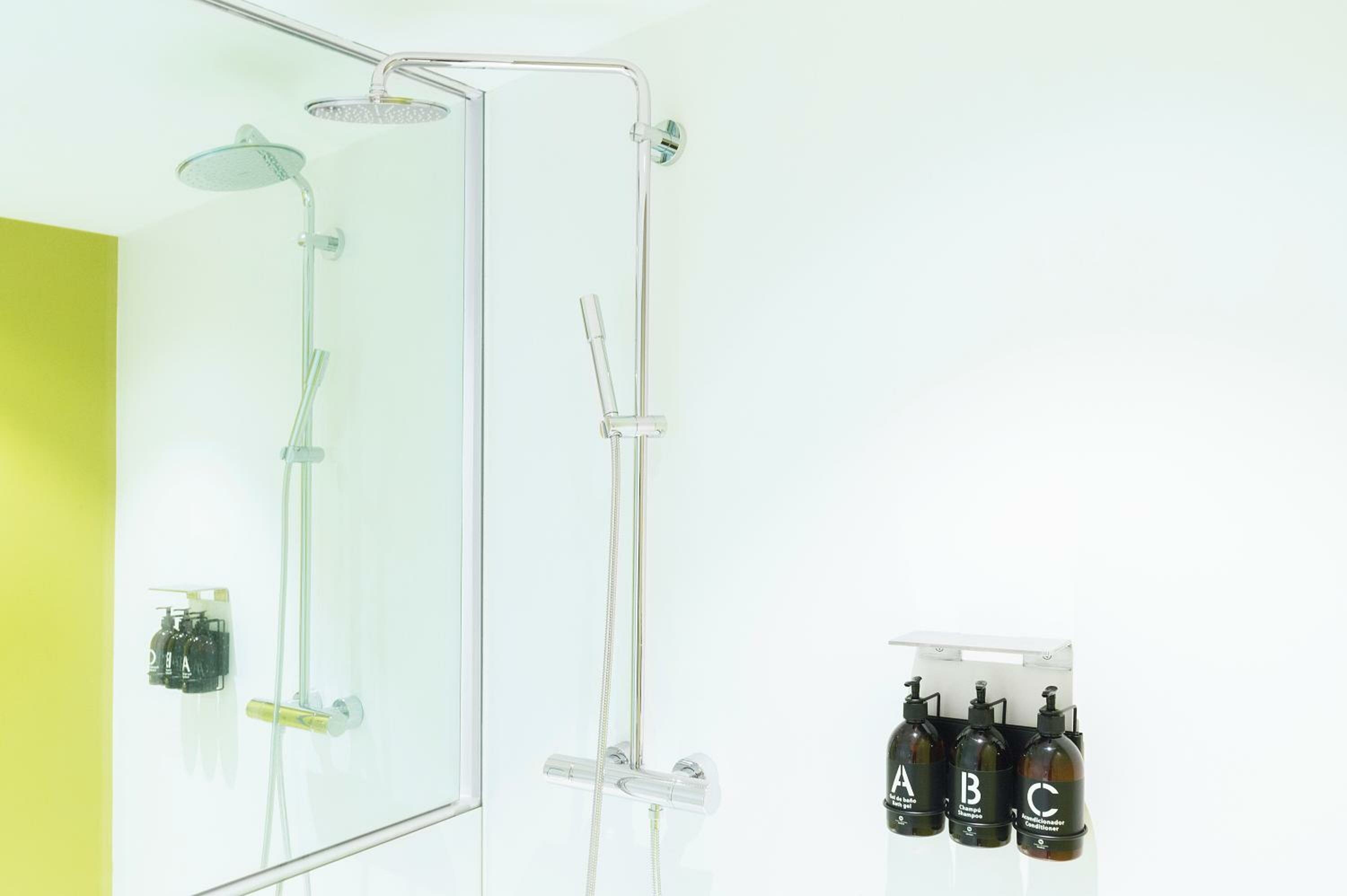 Superior Deluxe Double or Twin Room 