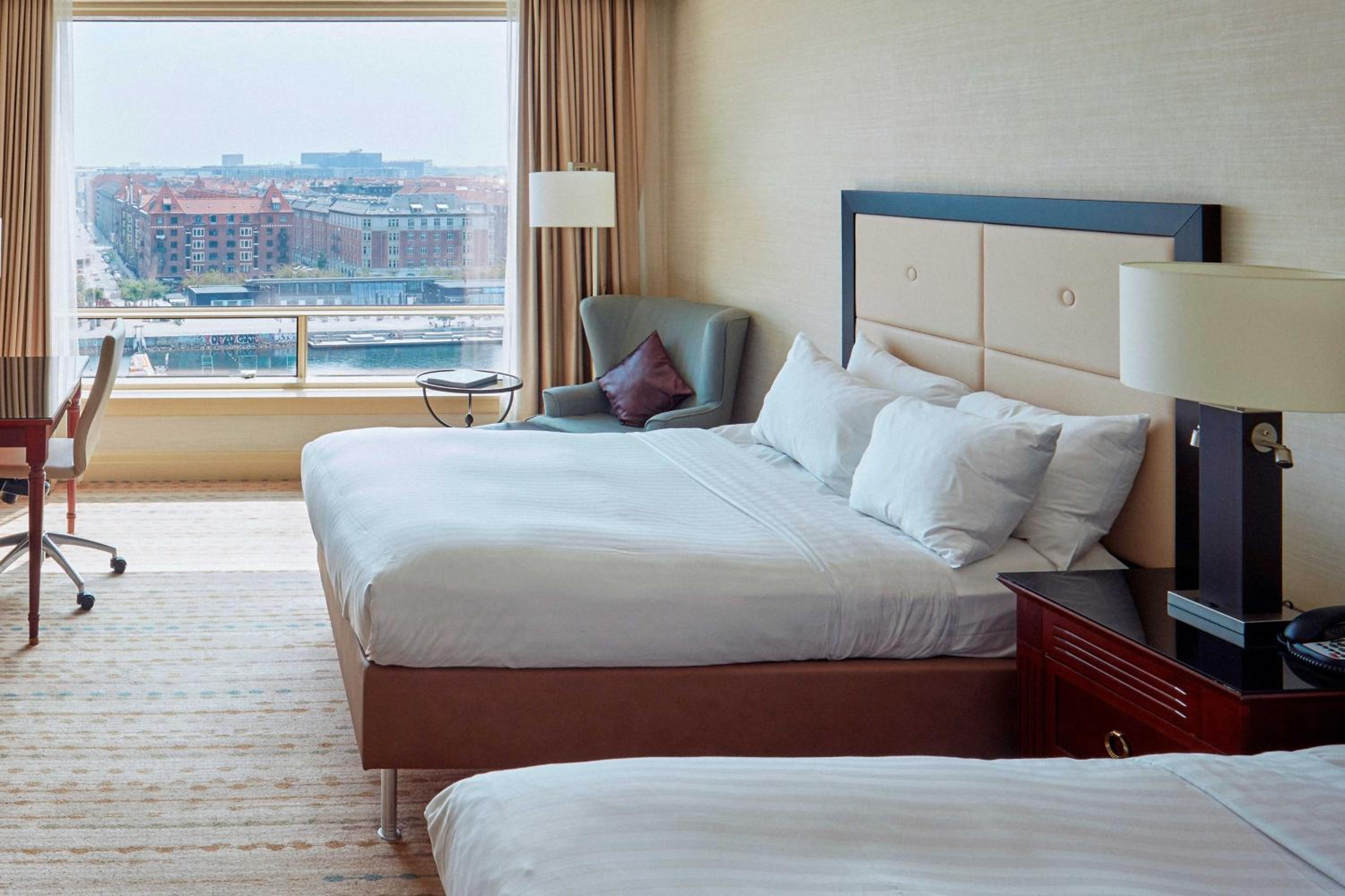 Deluxe Guest room, 2 Double, Water View