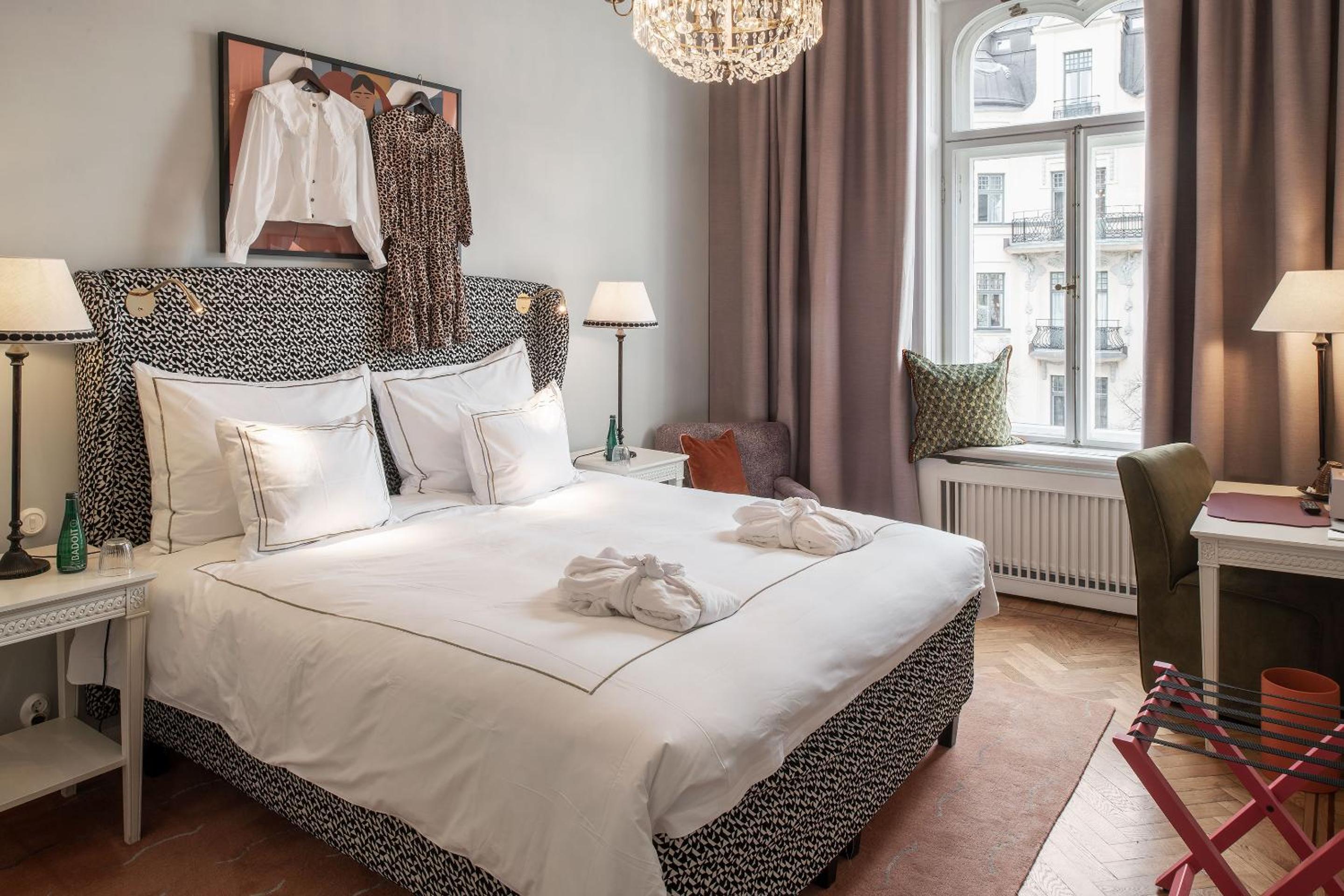 Superior King Room