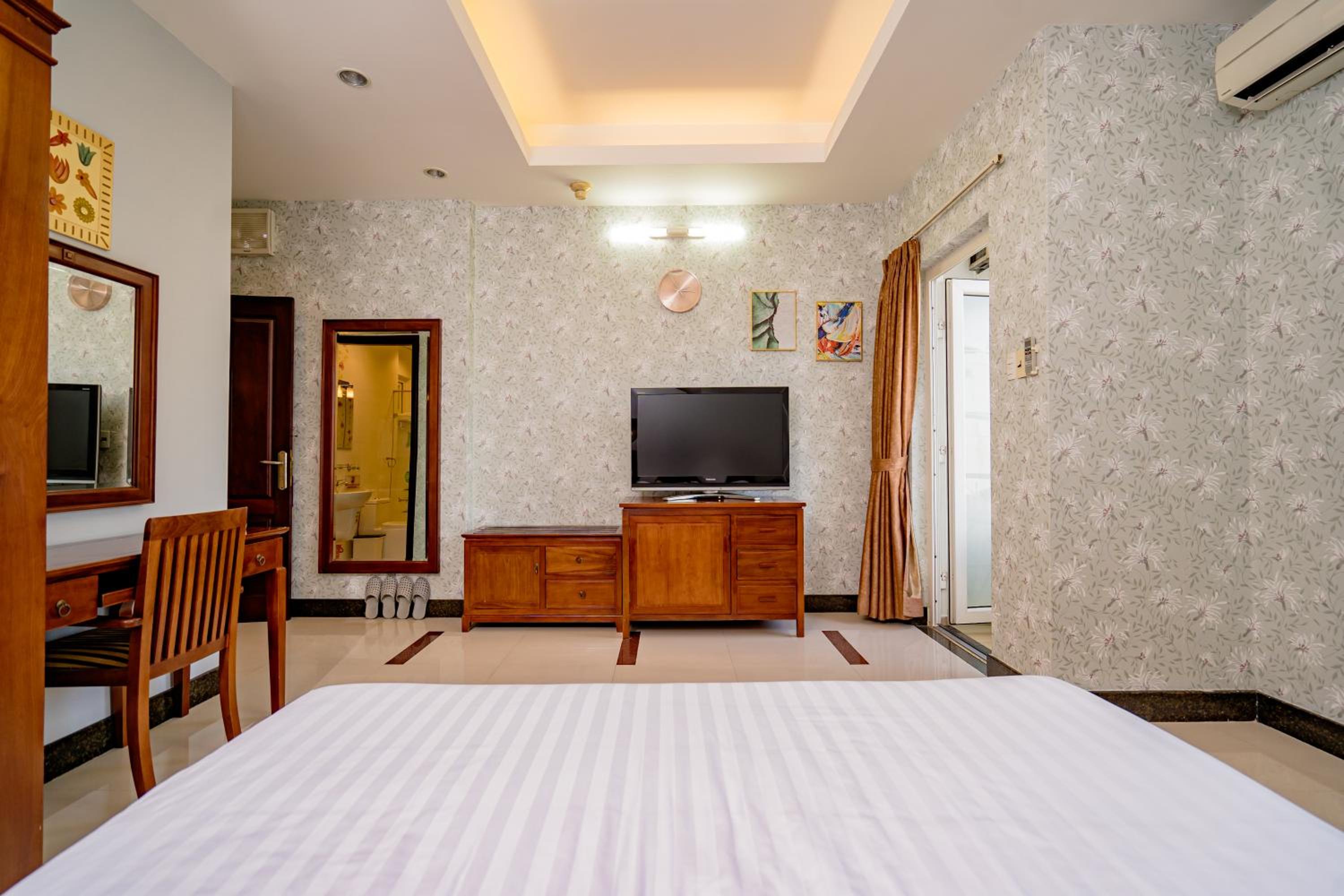 Suite with Balcony