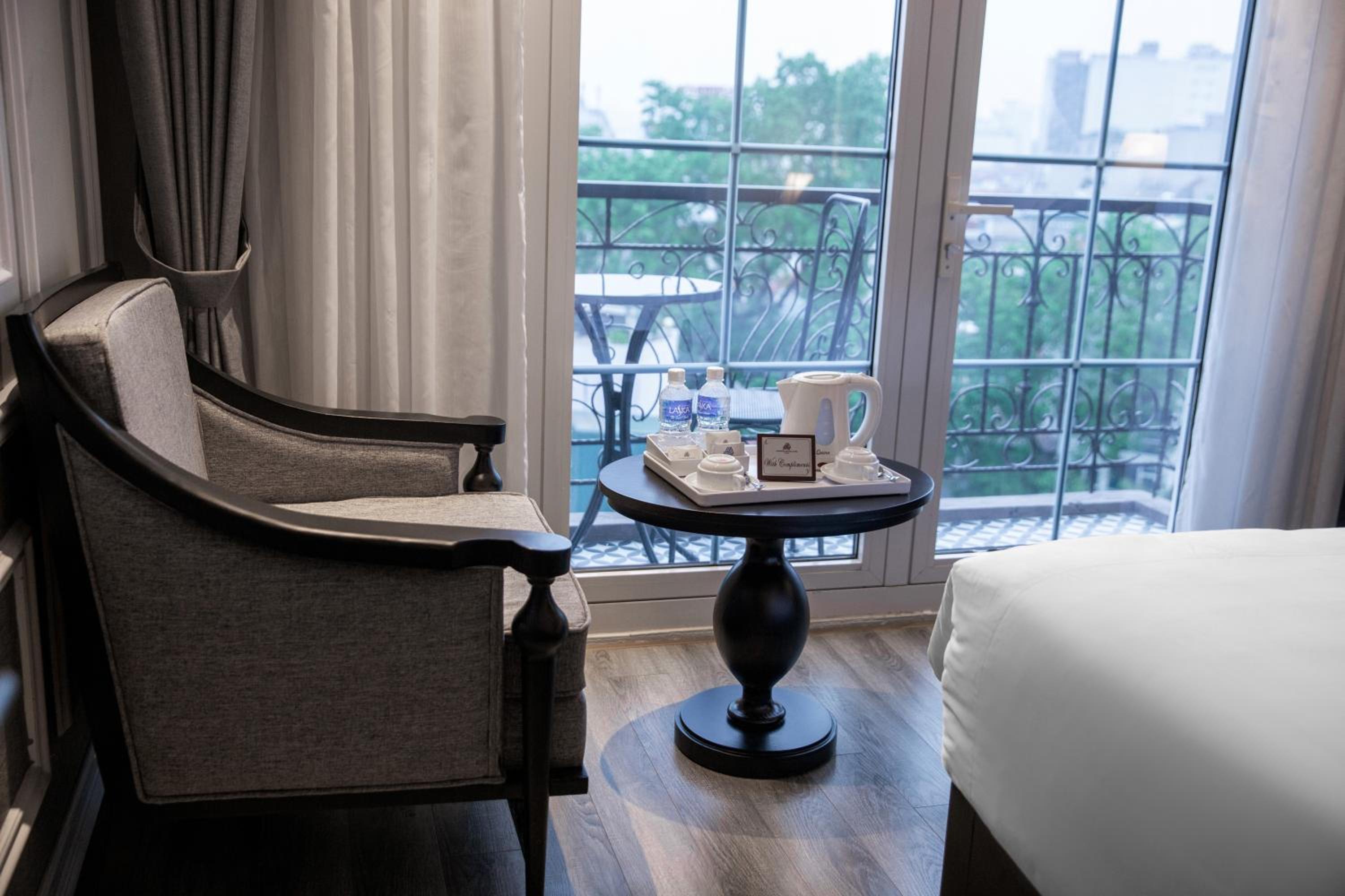 Junior Suite with Balcony