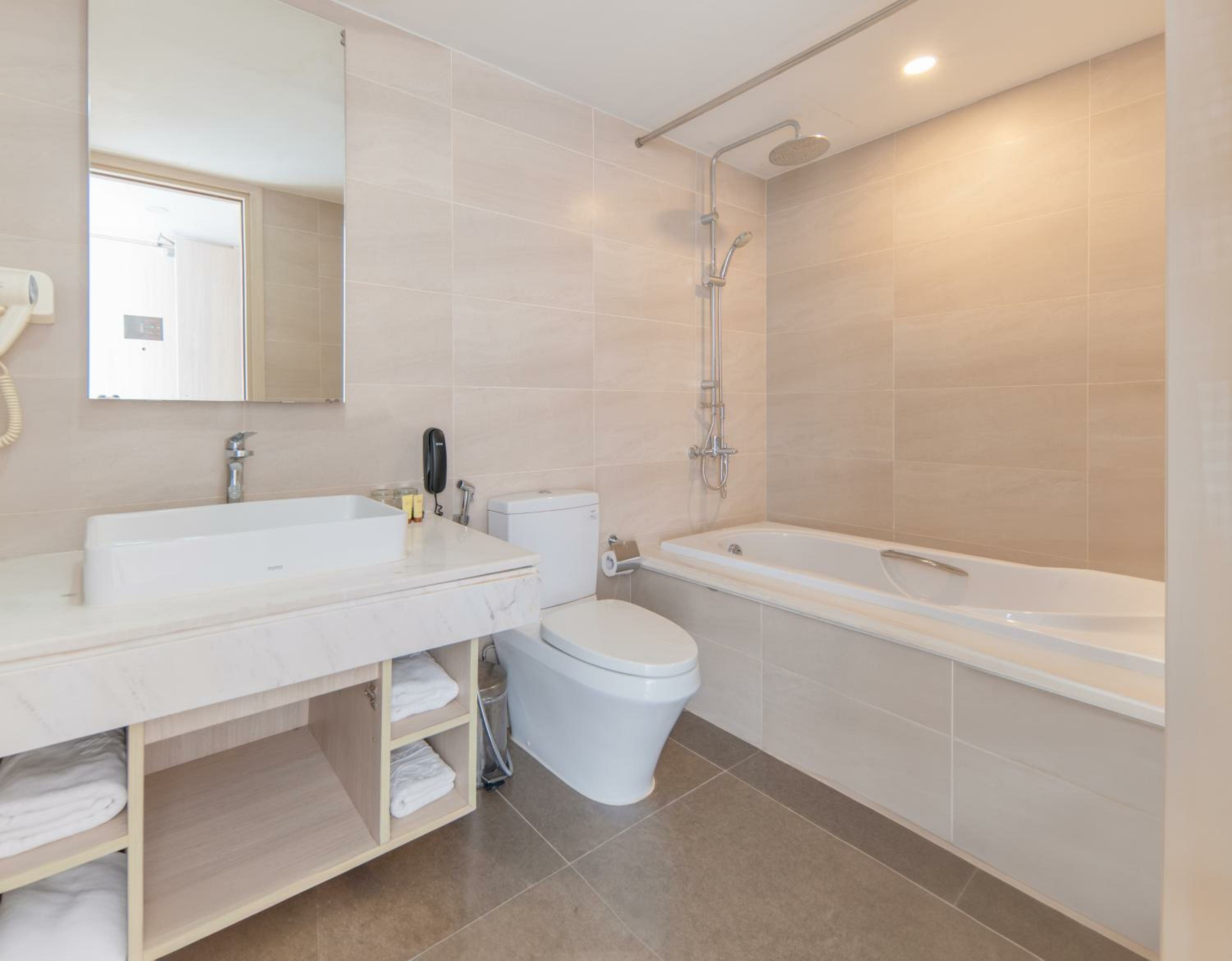 Executive Triple Room