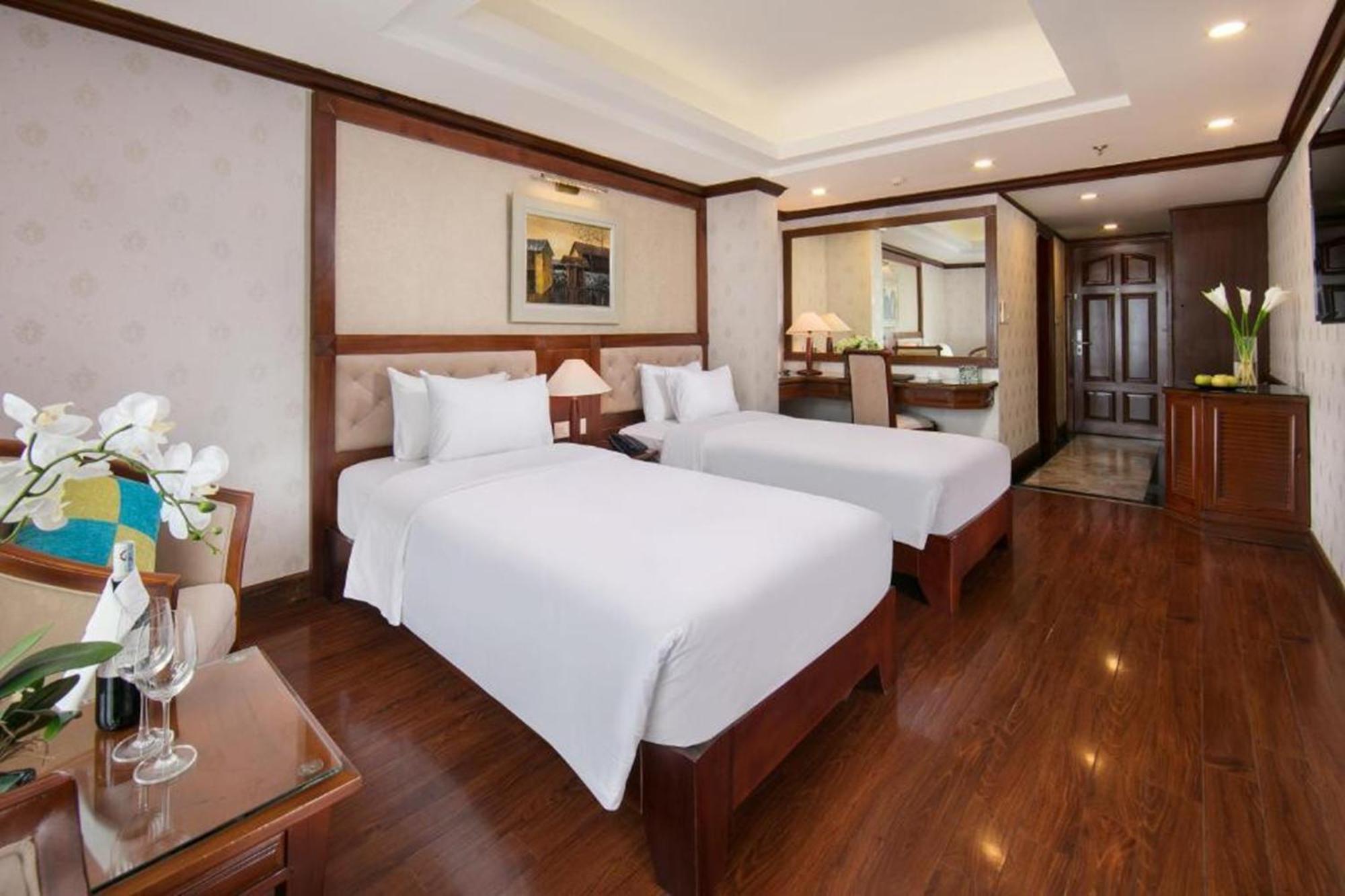 Deluxe Double or Twin With Balcony + Free Afternoon Tea