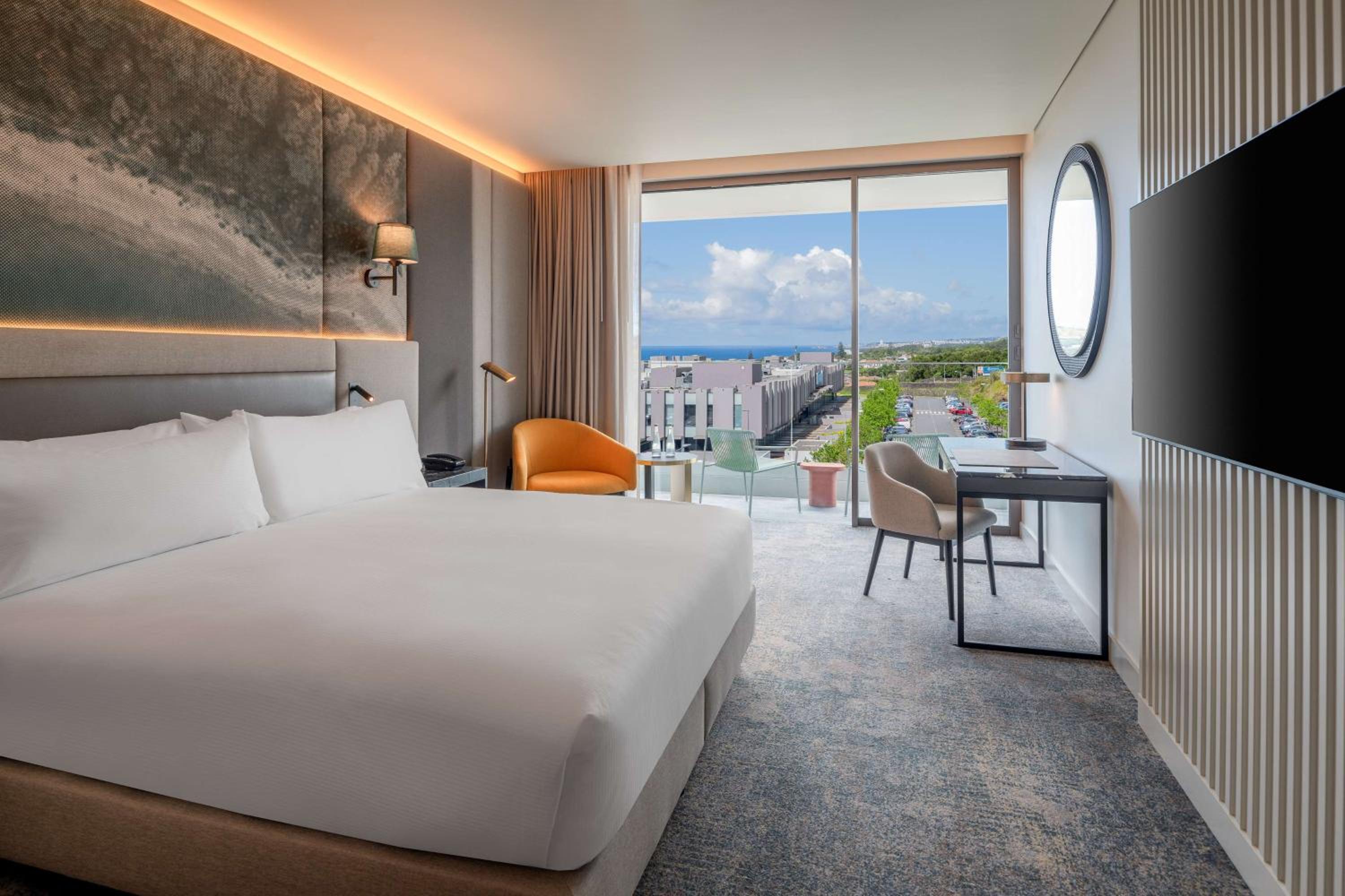 King Guest Room