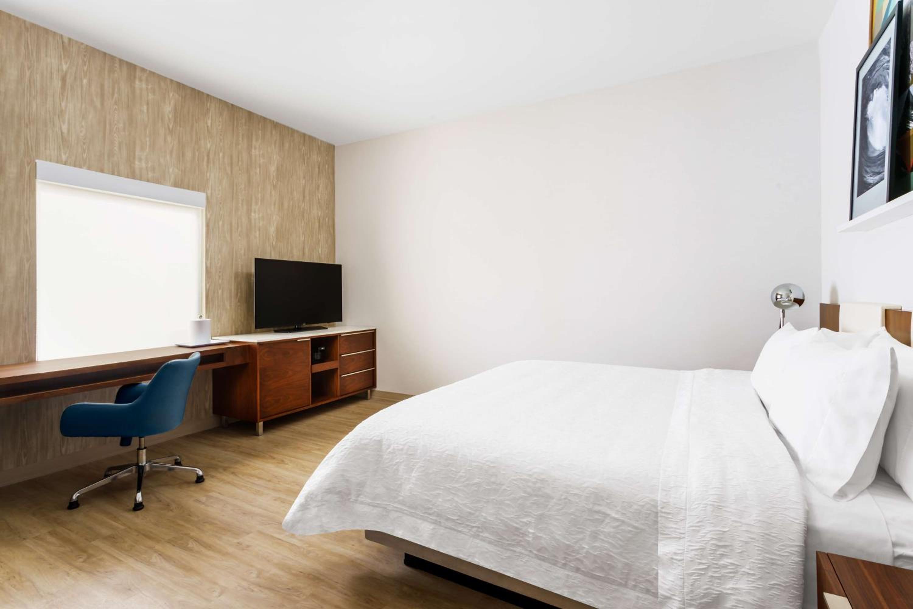 King Room - Non-Smoking